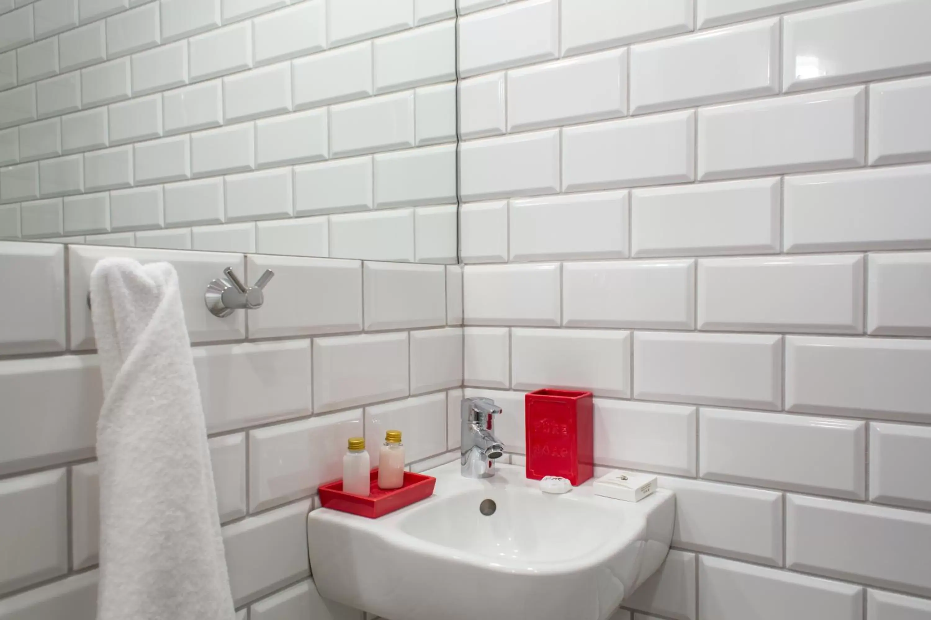 Toilet, Bathroom in Smart Hotel