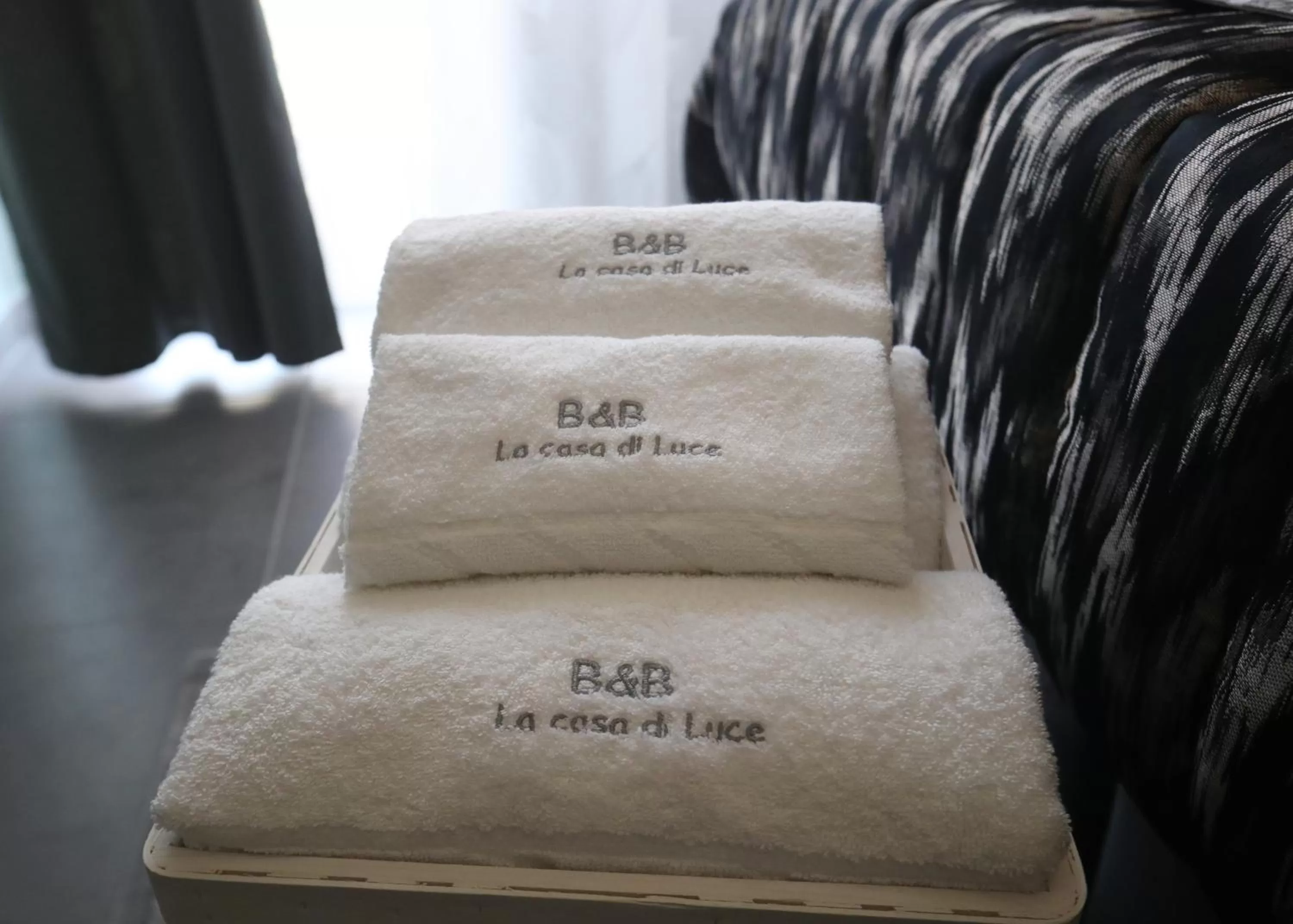 Decorative detail, Bed in La casa di Luce