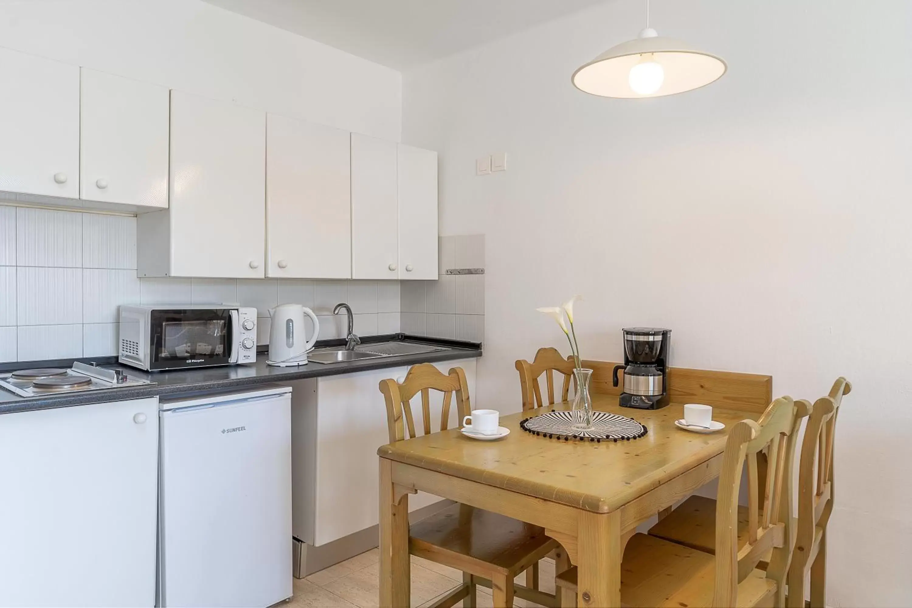 One-Bedroom Apartment (2 Adults) in Hotel Siroco - Adults Only 18 One-Bedroom Apartment (2 Adults) in Hotel Siroco - Adults Only 18