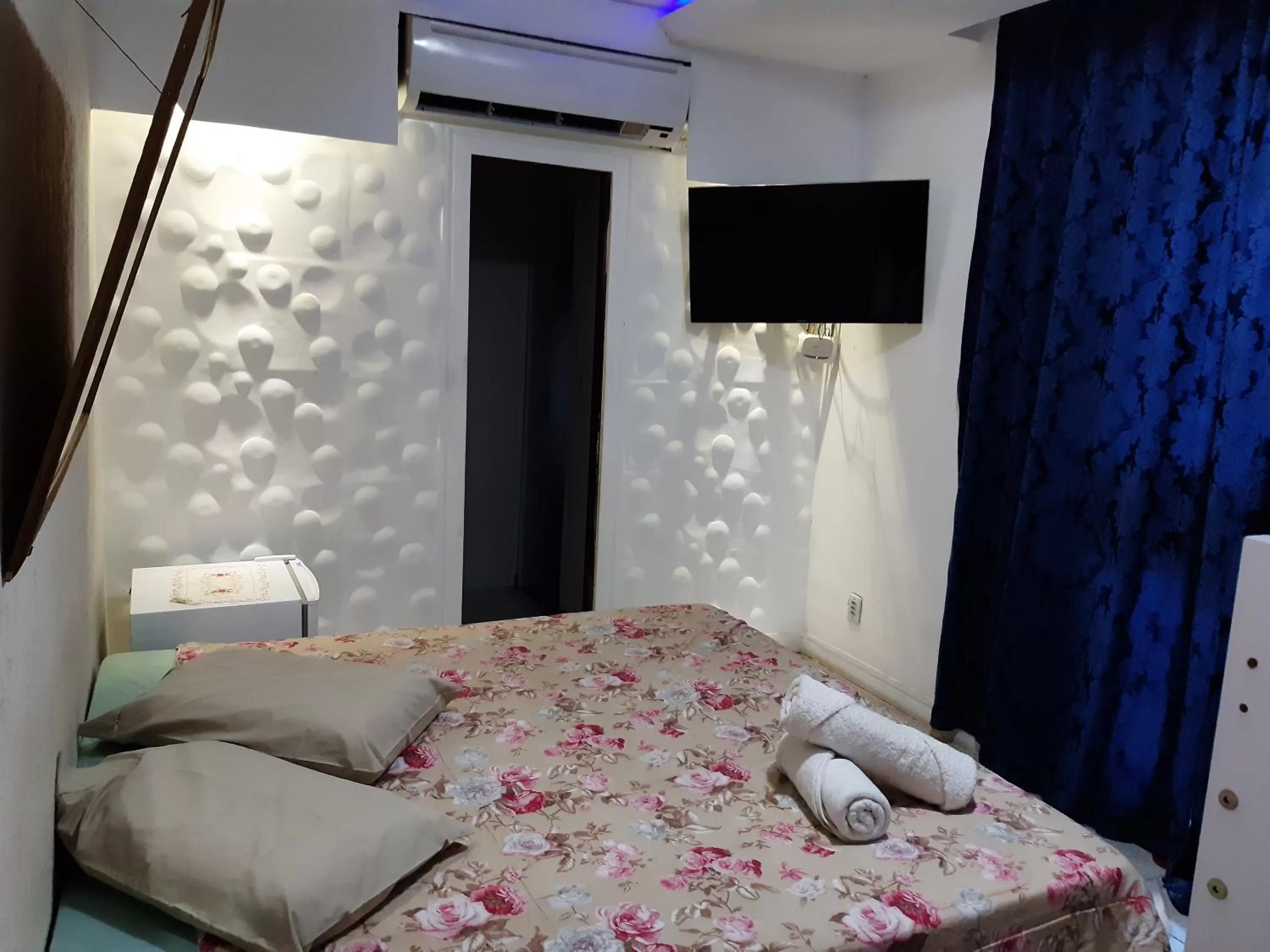 Photo of the whole room, Bed in Pousada Casa Familia