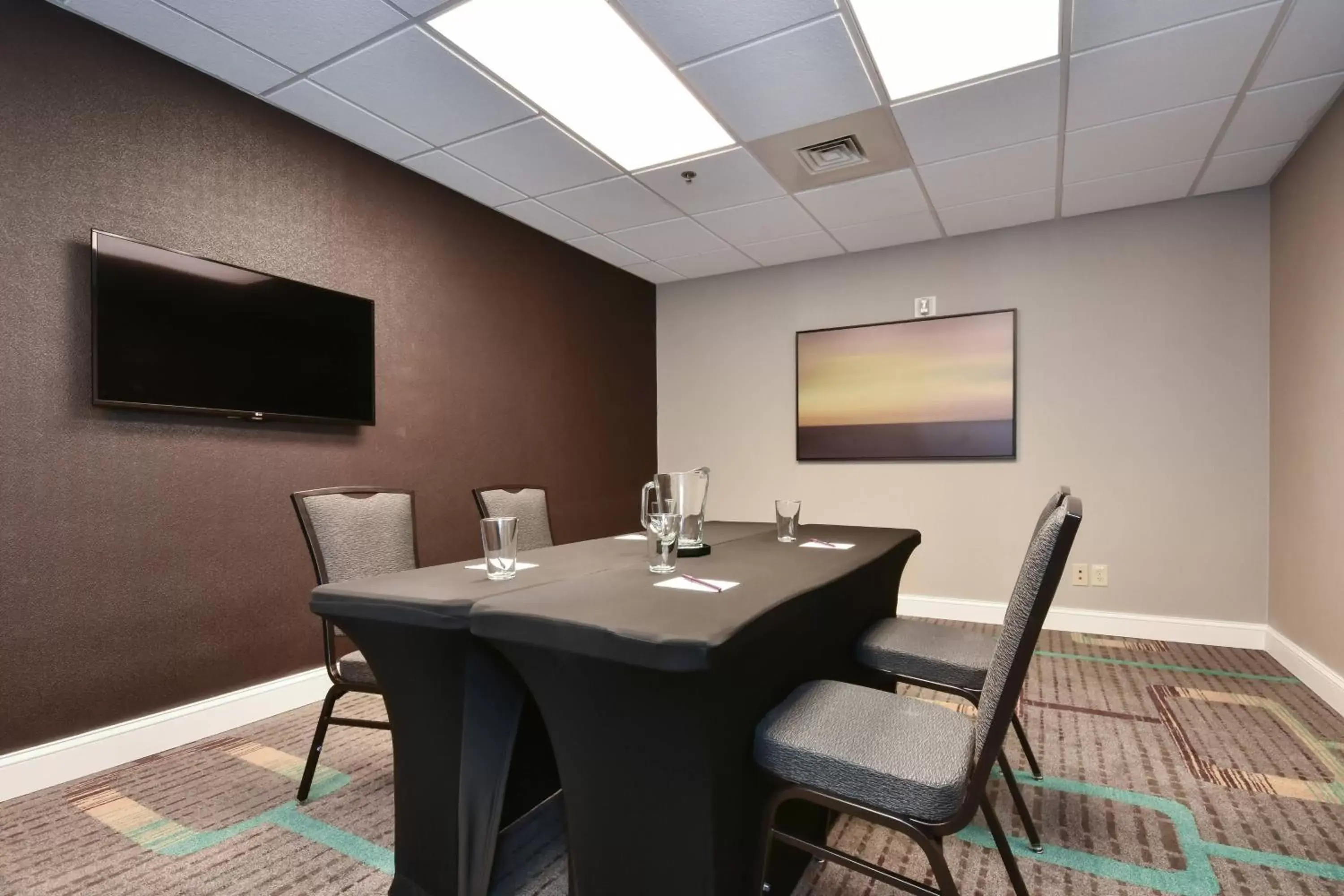 Meeting/conference room, TV/Entertainment Center in Residence Inn by Marriott Lake Norman