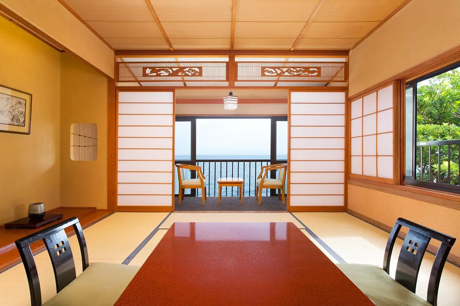 Photo of the whole room in Tsuruya Kisshotei