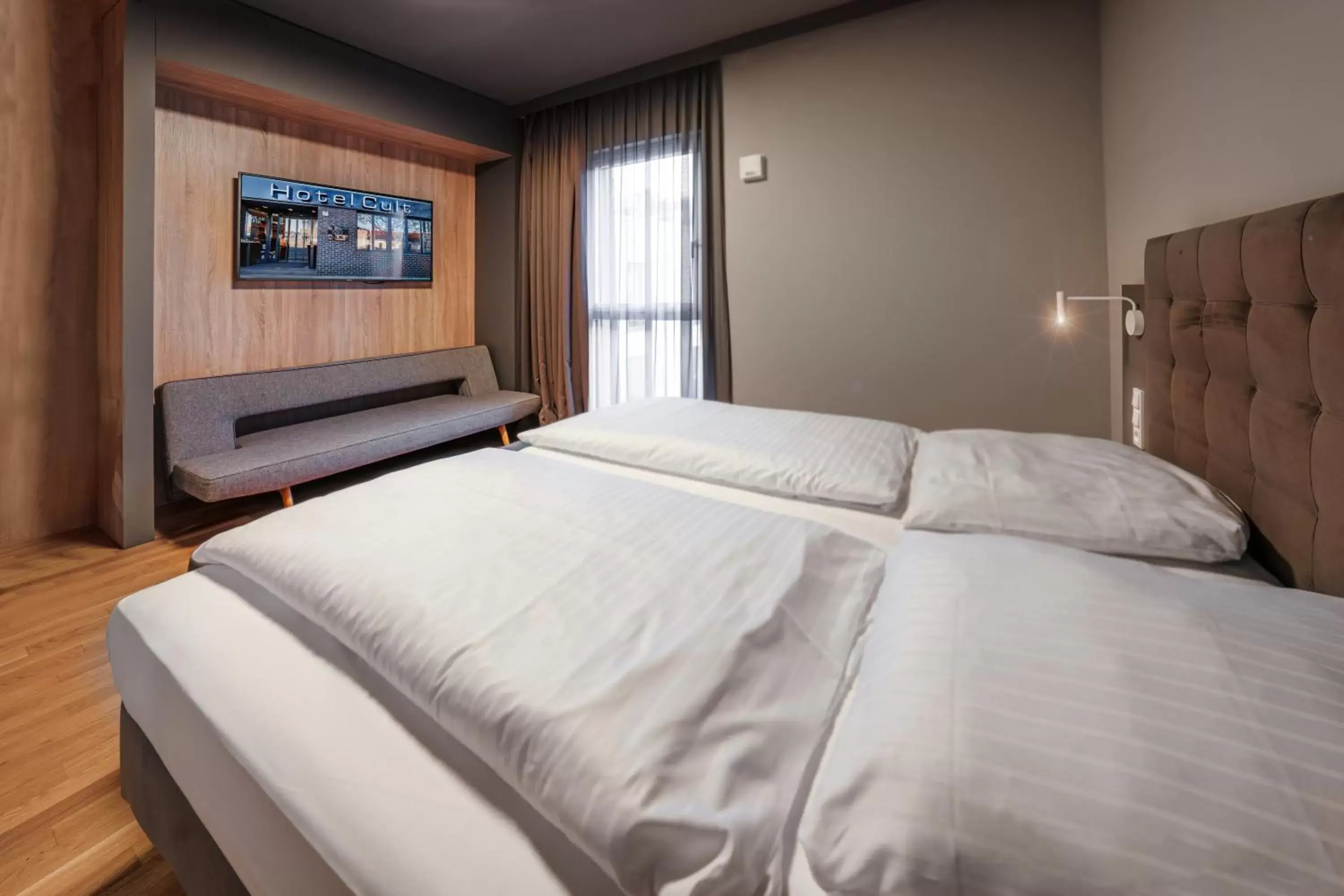 Bed in Hotel Cult Frankfurt City
