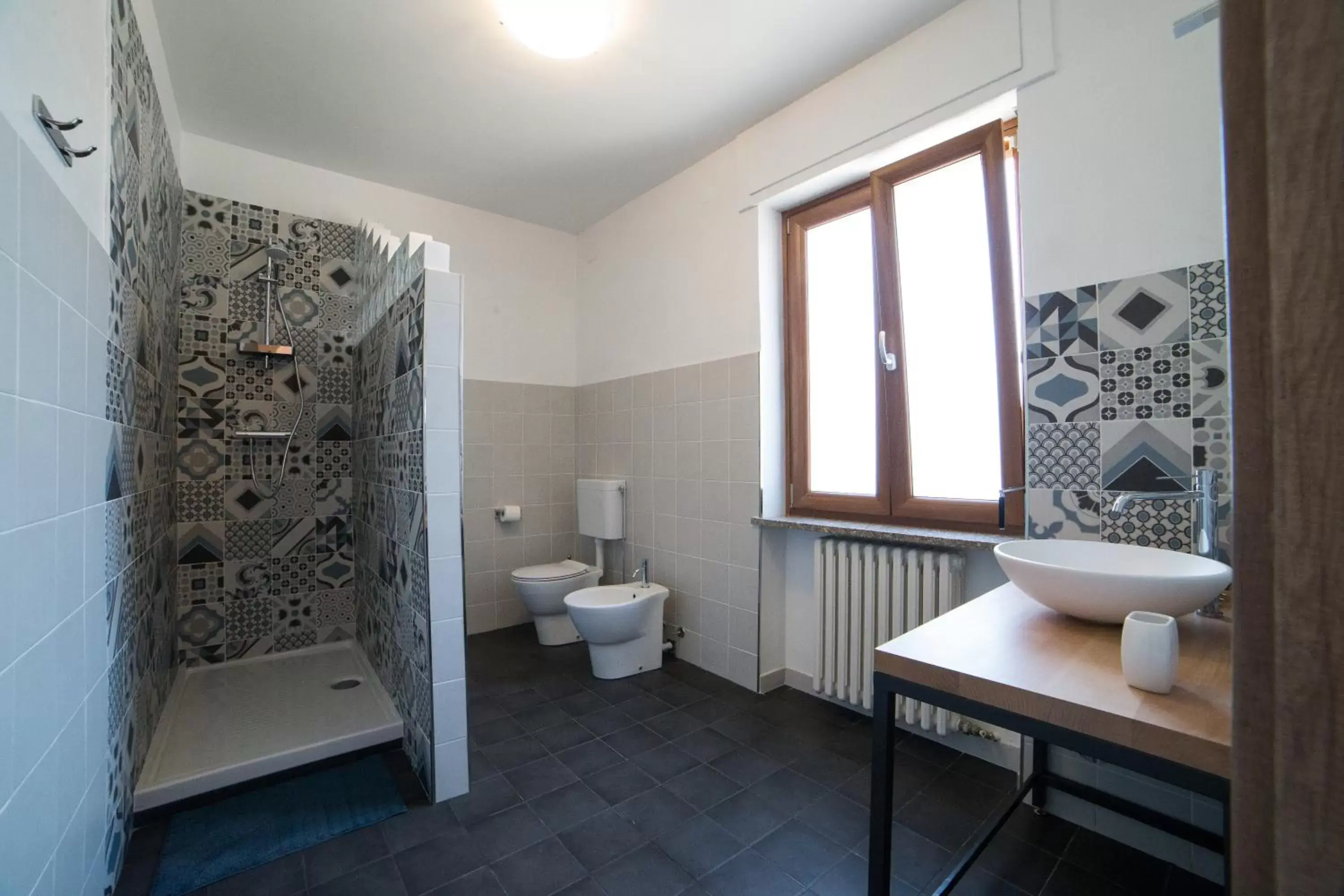 Shower, Bathroom in Ca' del Viaggiatore