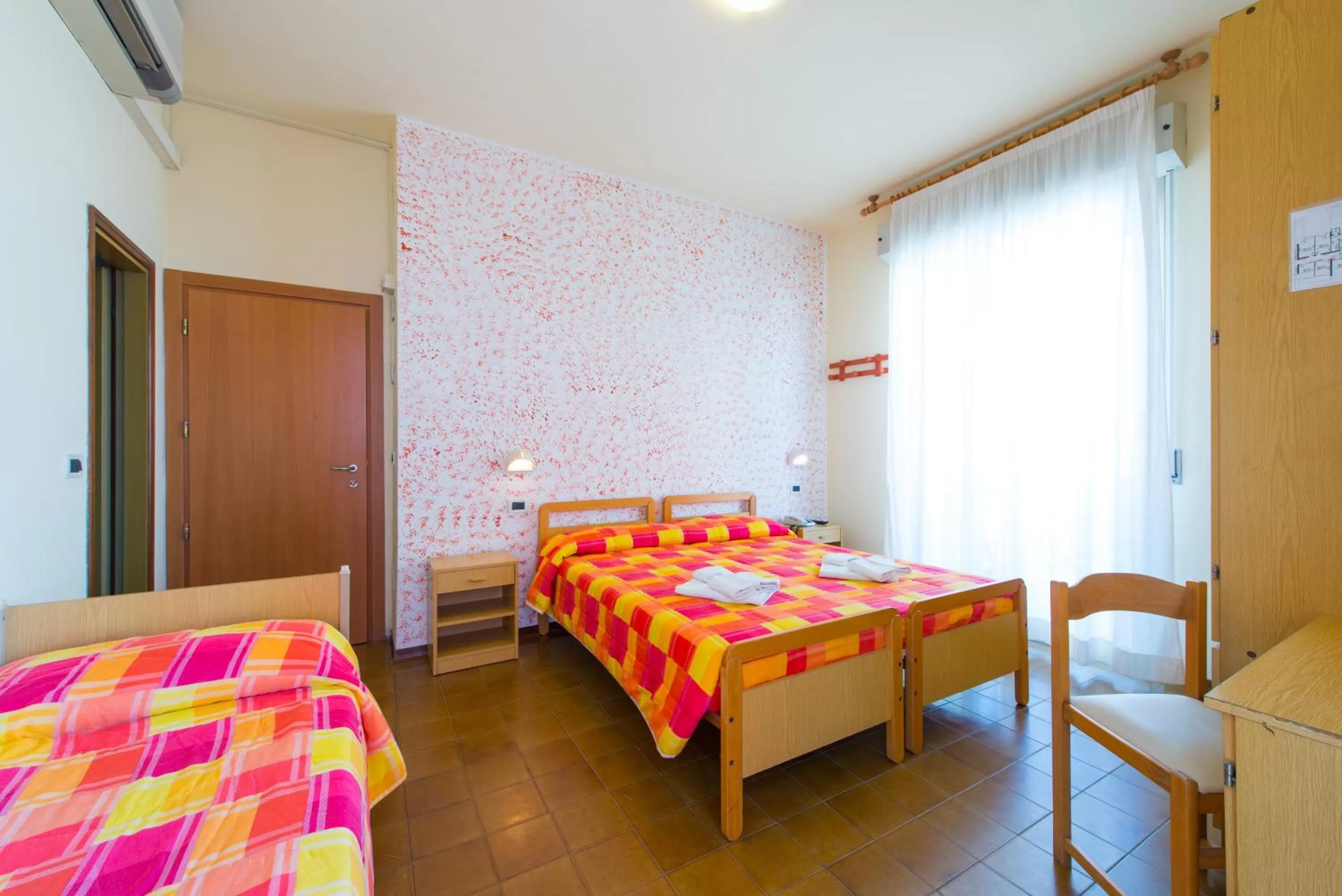 Bedroom, Bed in Hotel Losanna