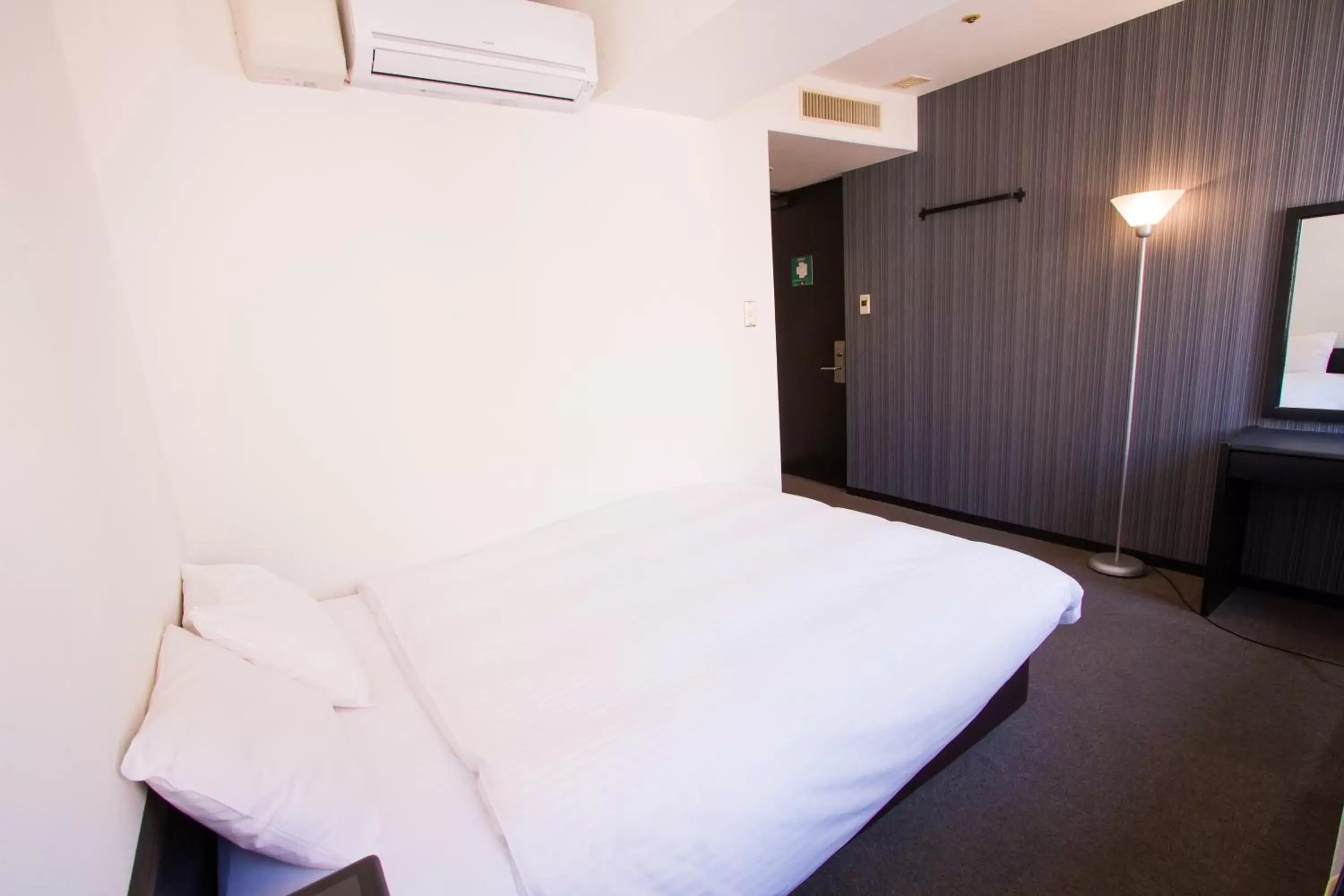 Standard Double Room - single occupancy - Non-Smoking in Green Rich Hotel Oita Miyakomachi