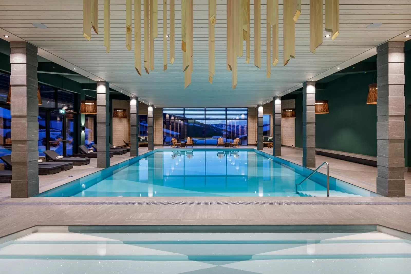 Swimming pool in Hotel Sport Klosters