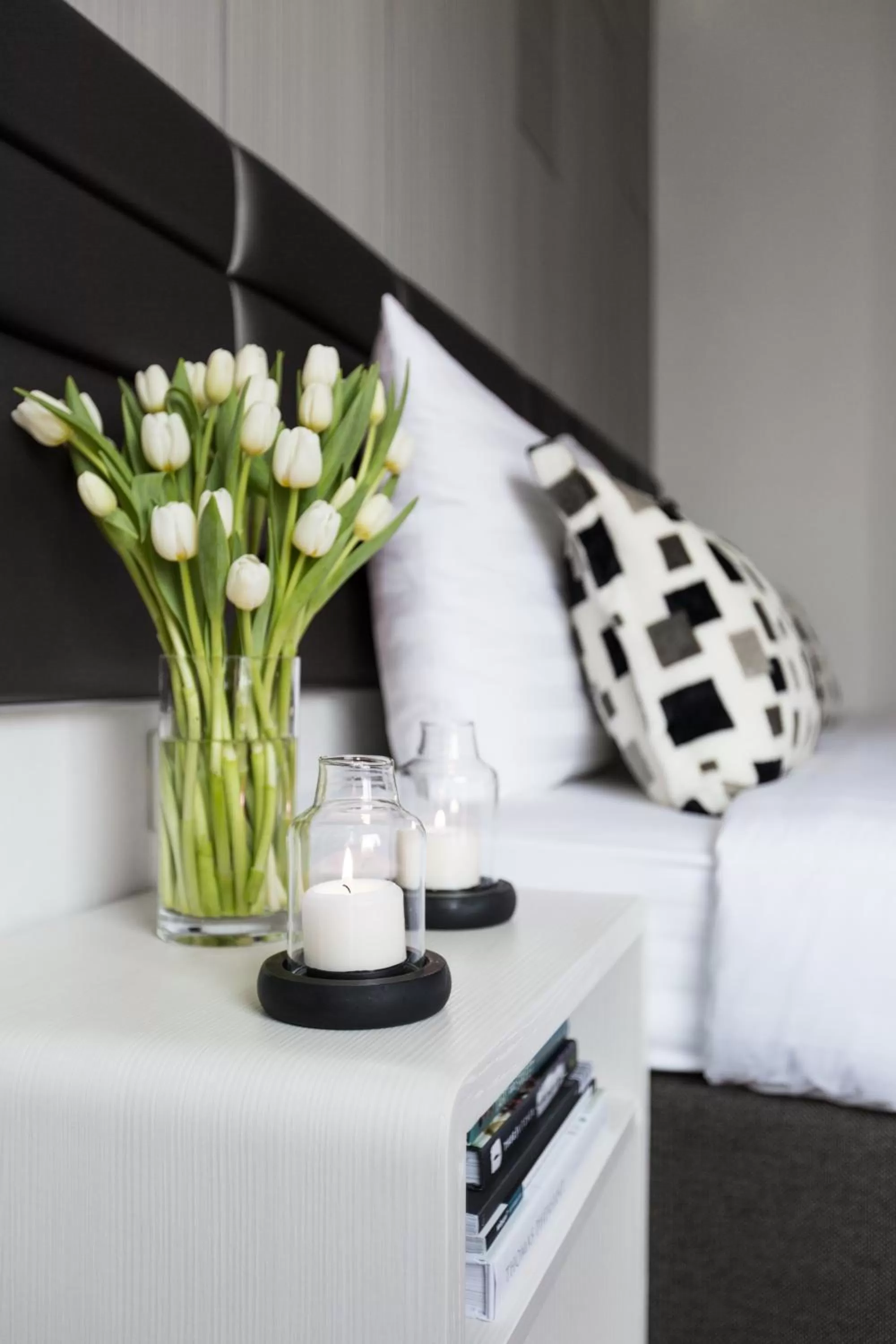 Decorative detail, Bed in Stanford Hotel Hong Kong