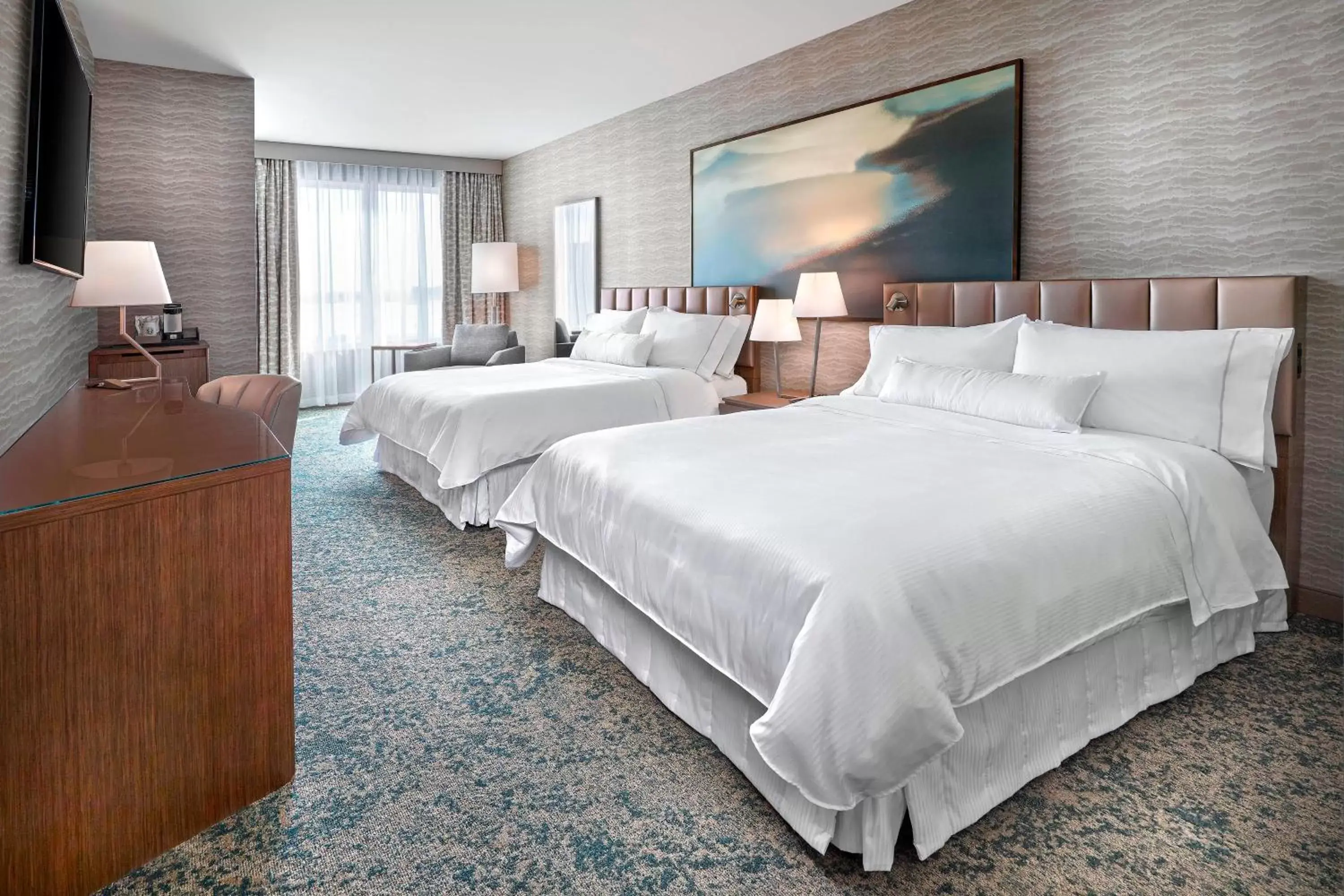 Photo of the whole room, Bed in The Westin Calgary Airport