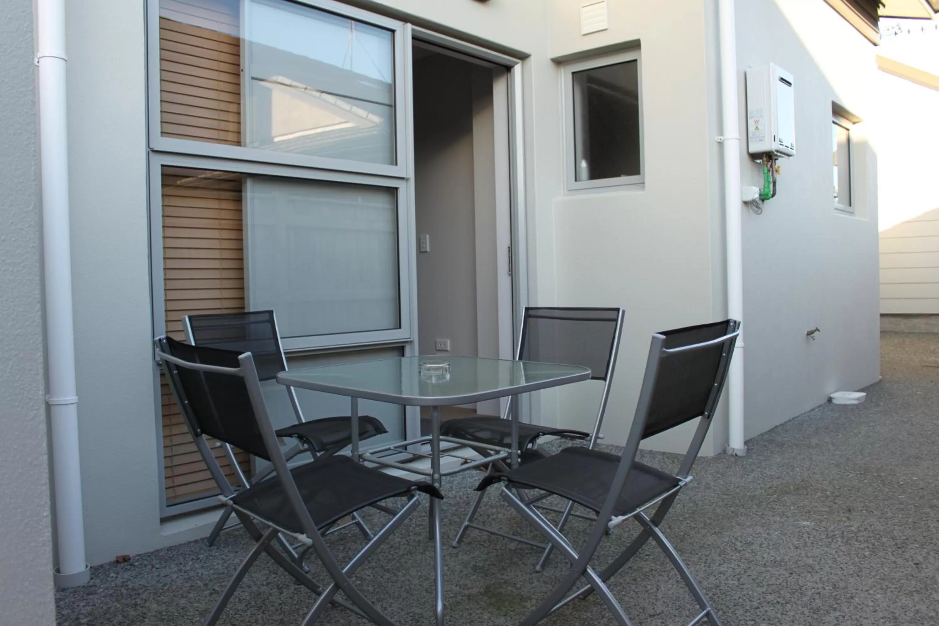 Patio in Big Five Motel