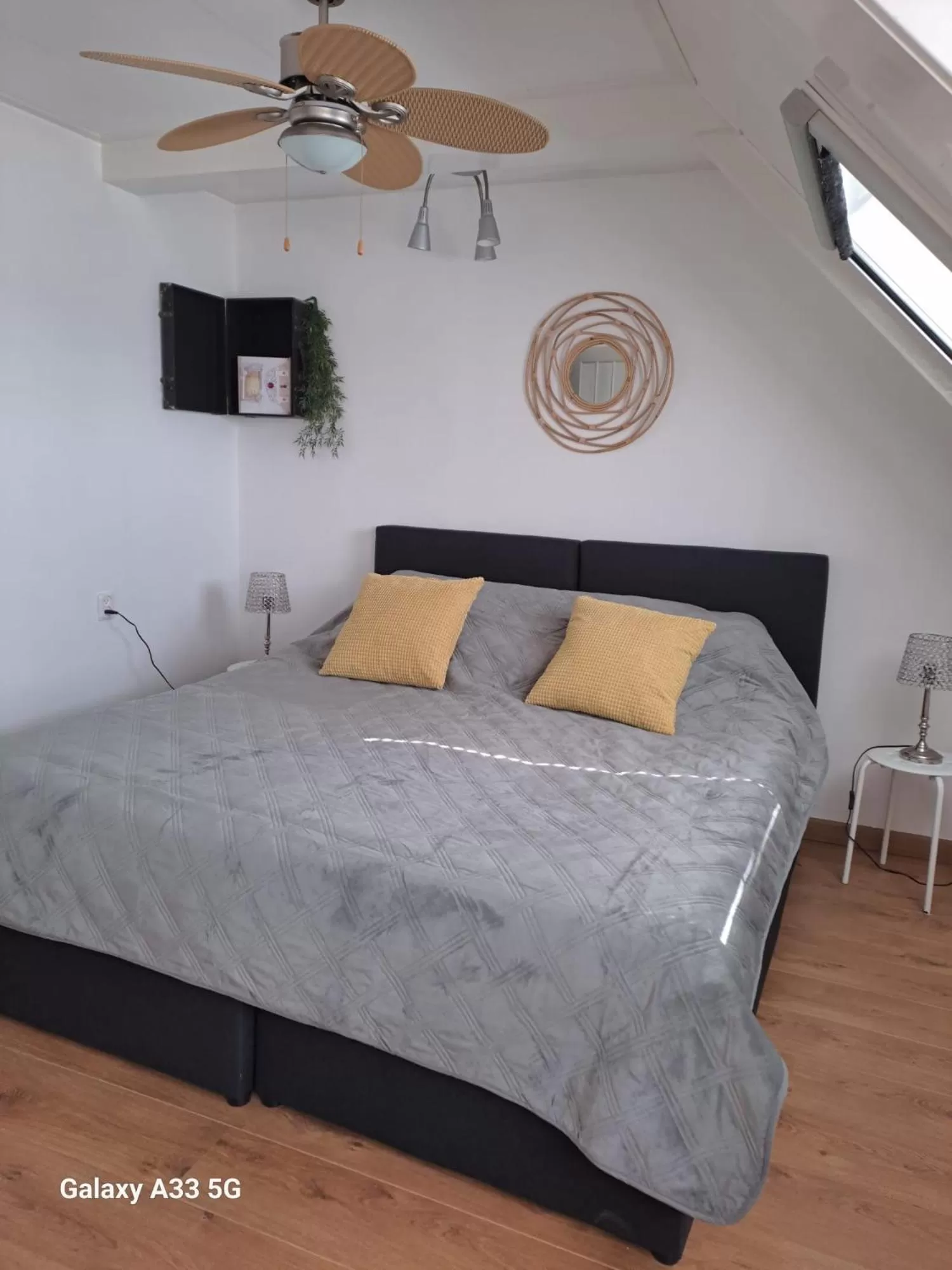 Bed in B&B Het Oude Doktershuys