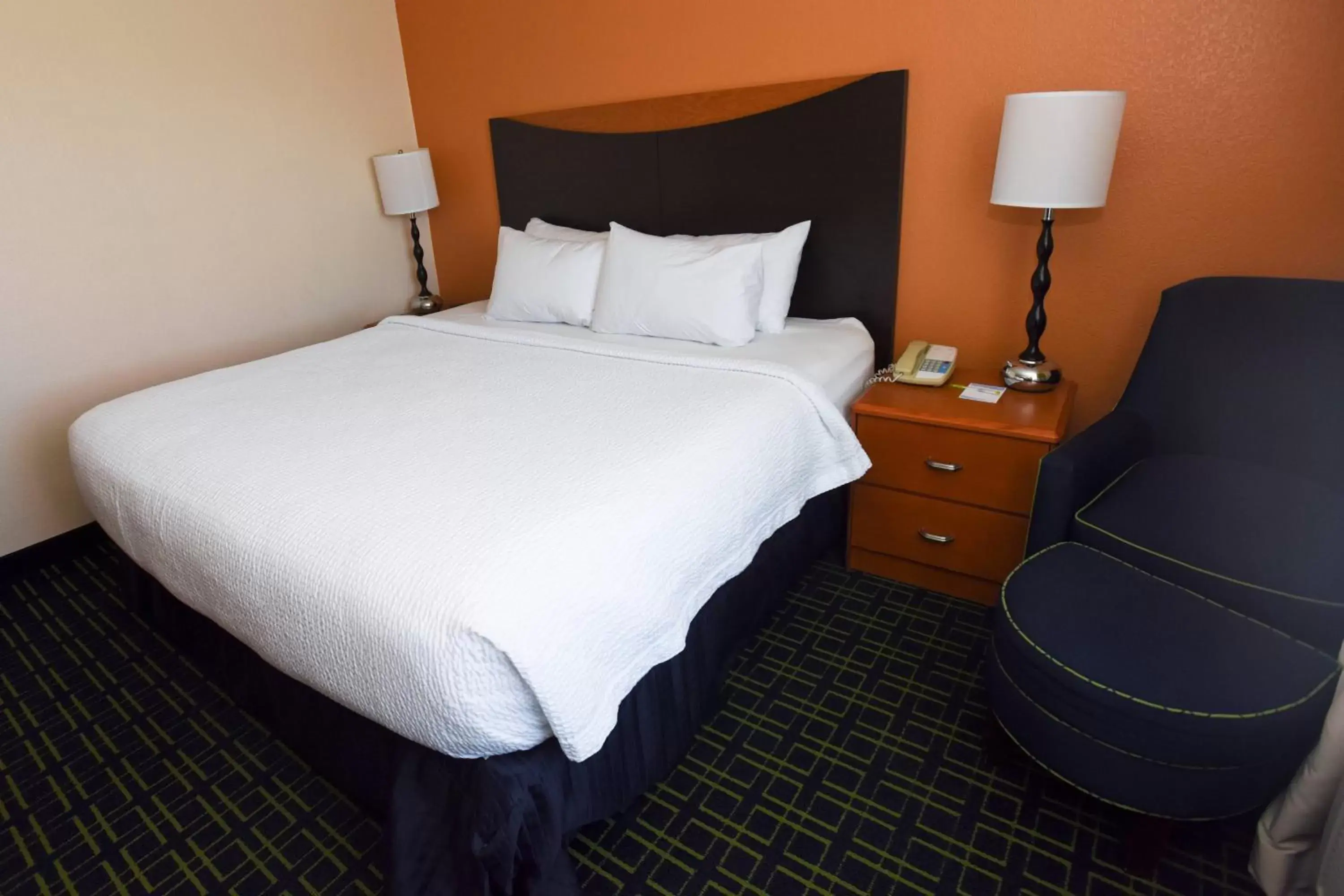 Photo of the whole room, Bed in Fairfield Inn Topeka