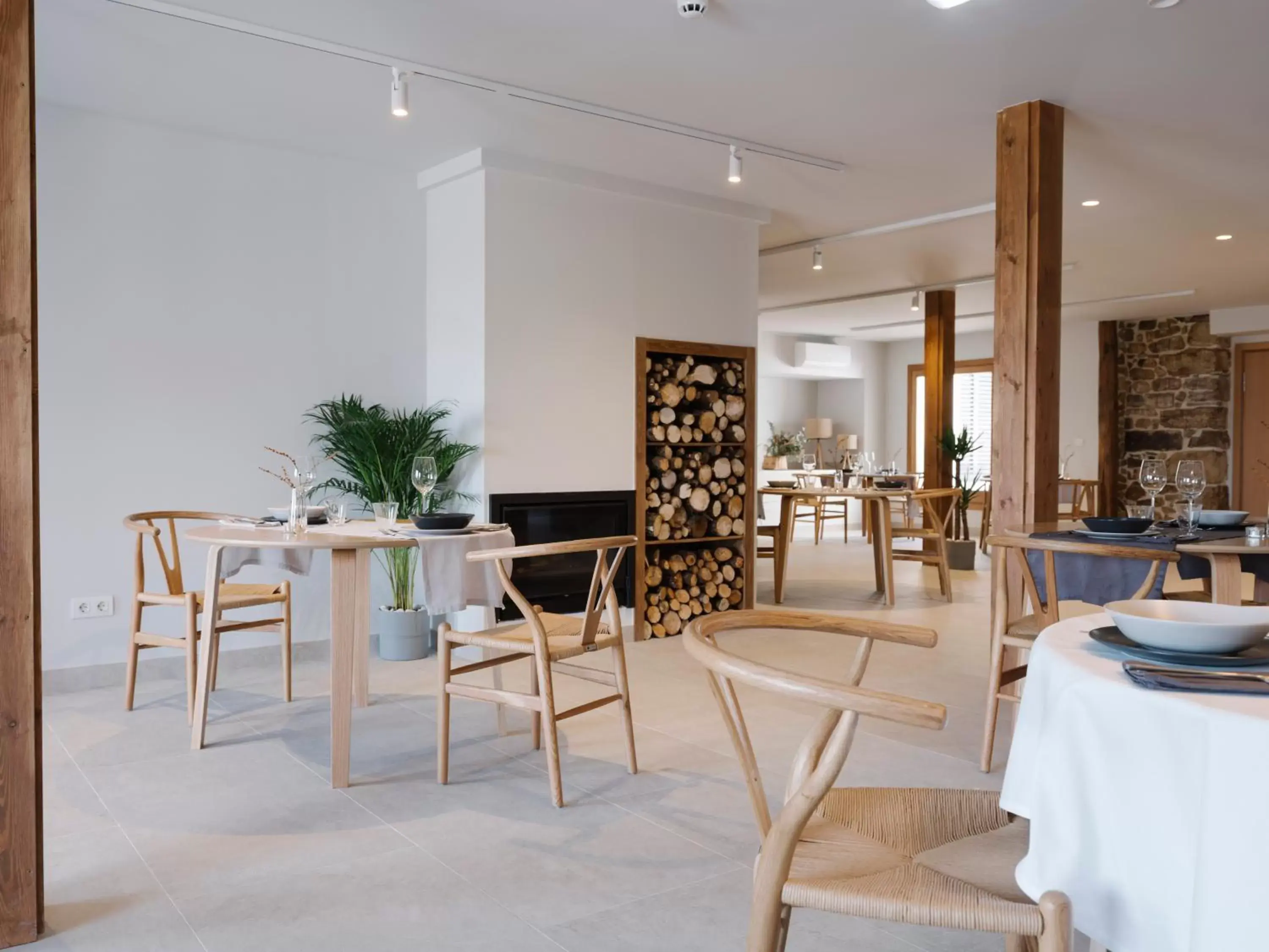 Dining area in Hotel Nafarrola