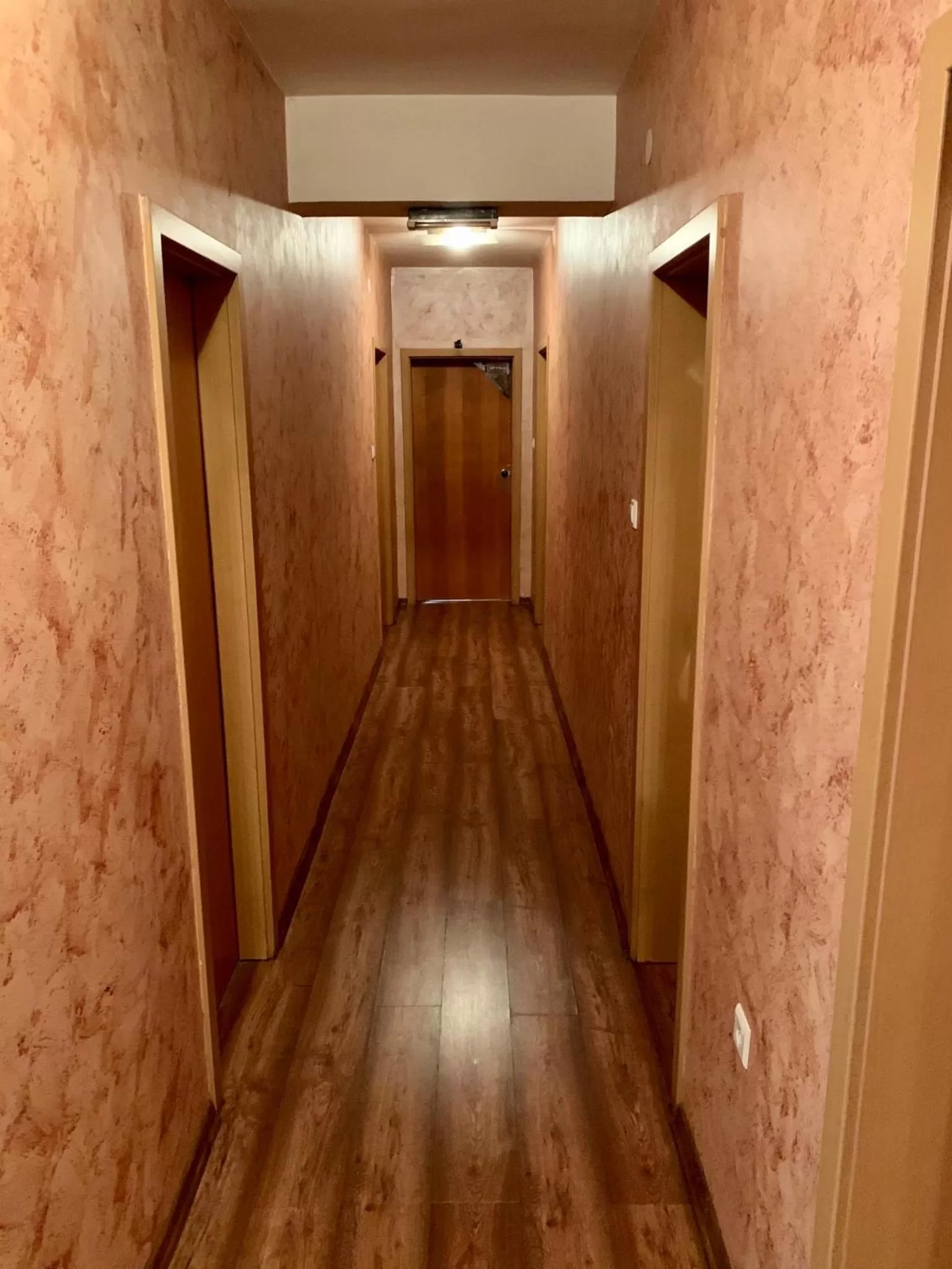 Facade/entrance in Hotel Brkić Sarajevo Airport - Free Parking