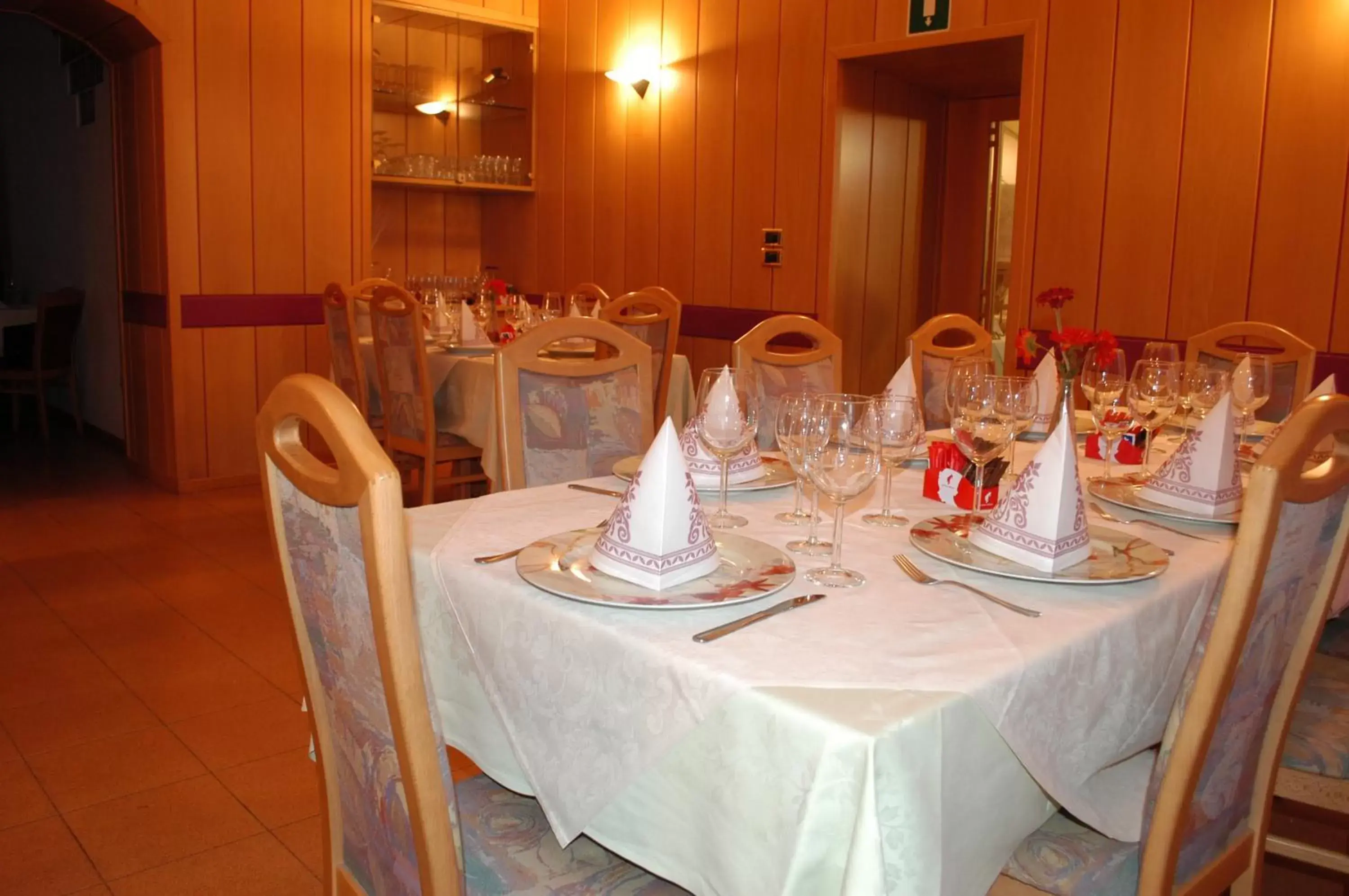 Restaurant/Places to Eat in Albergo Casagrande