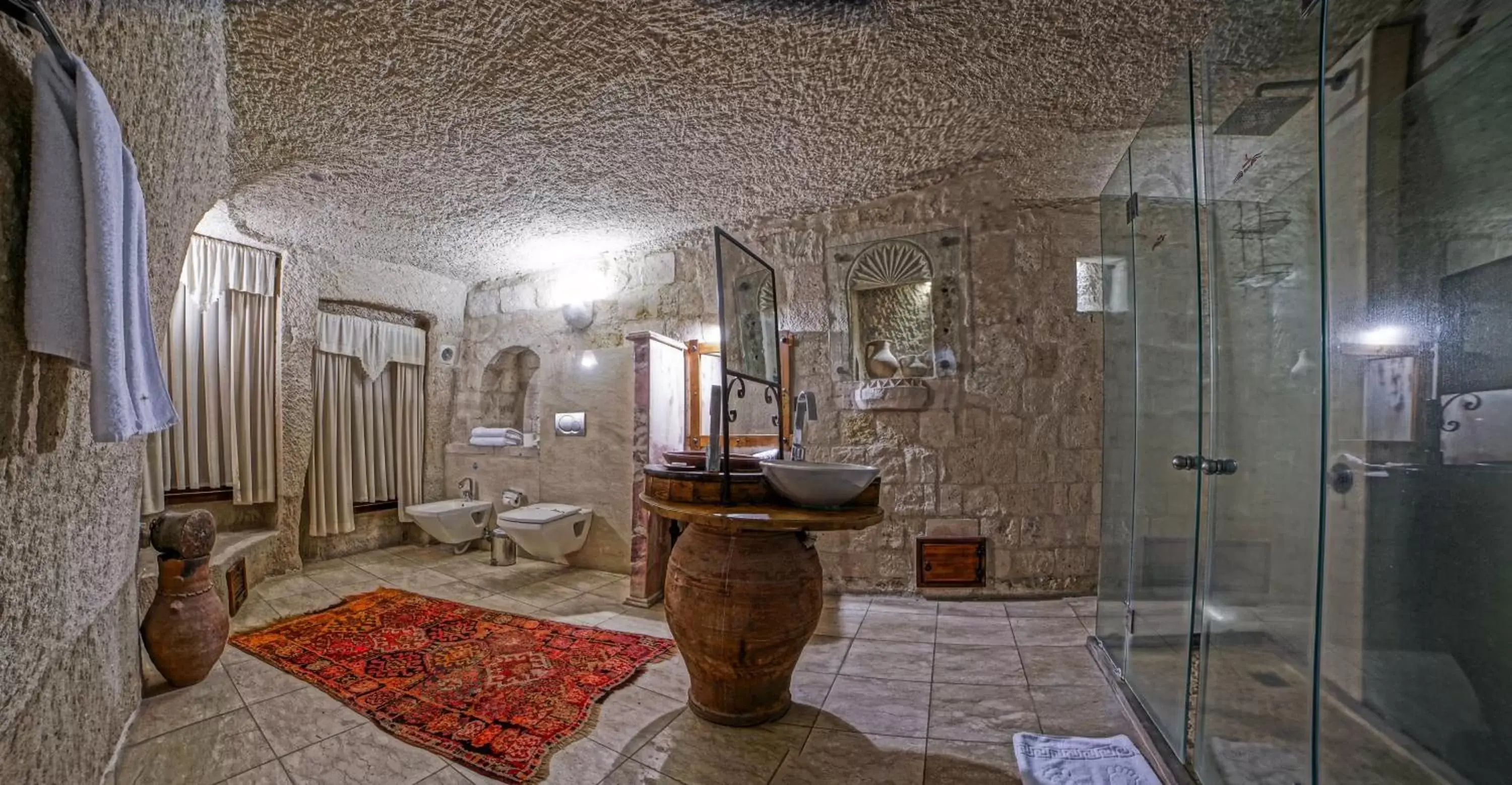 Bathroom in Anatolian Houses Cave Hotel & SPA