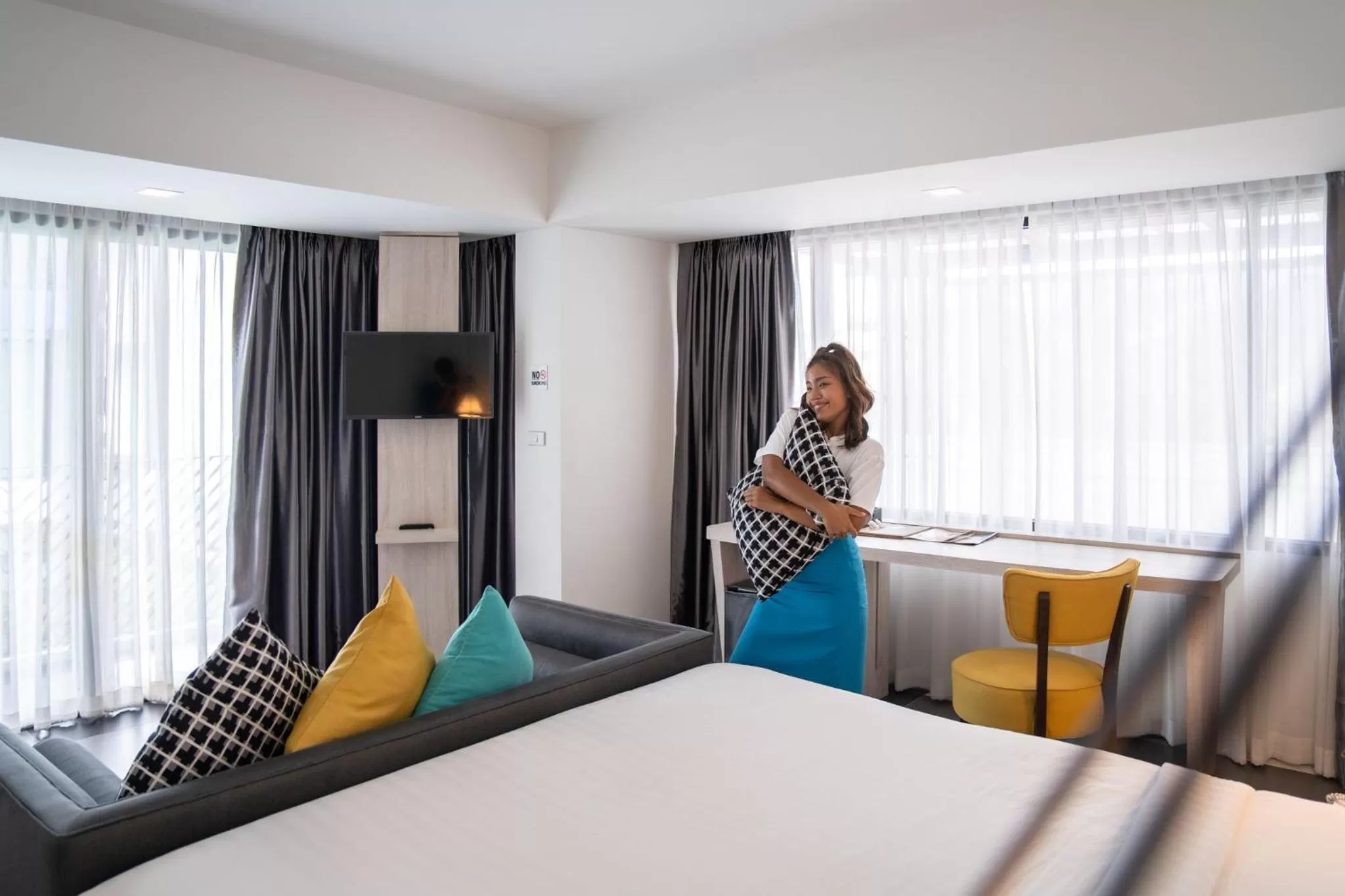 People, Bed in Krabi SeaBass Hotel