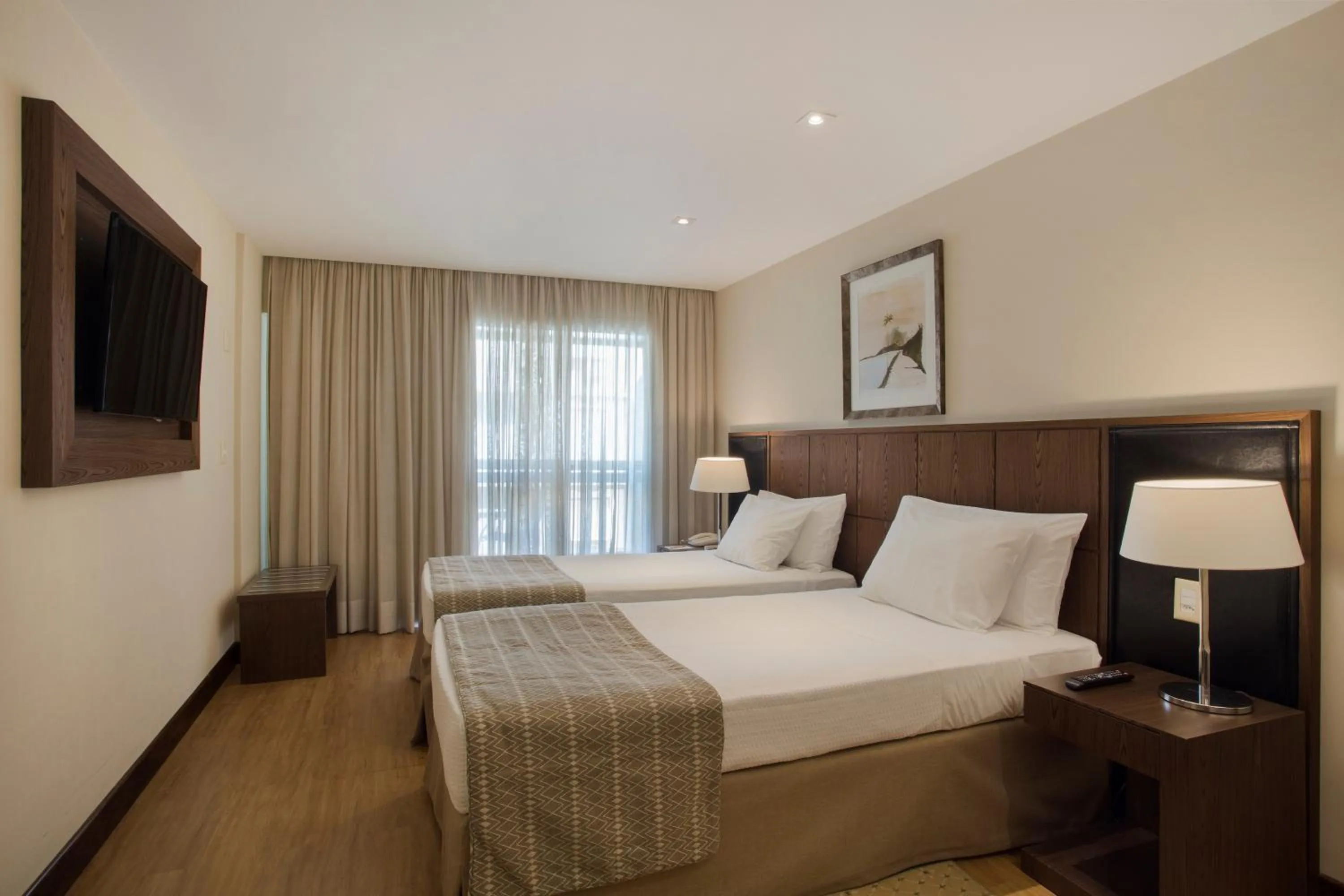 Photo of the whole room, Bed in Windsor Palace Copacabana