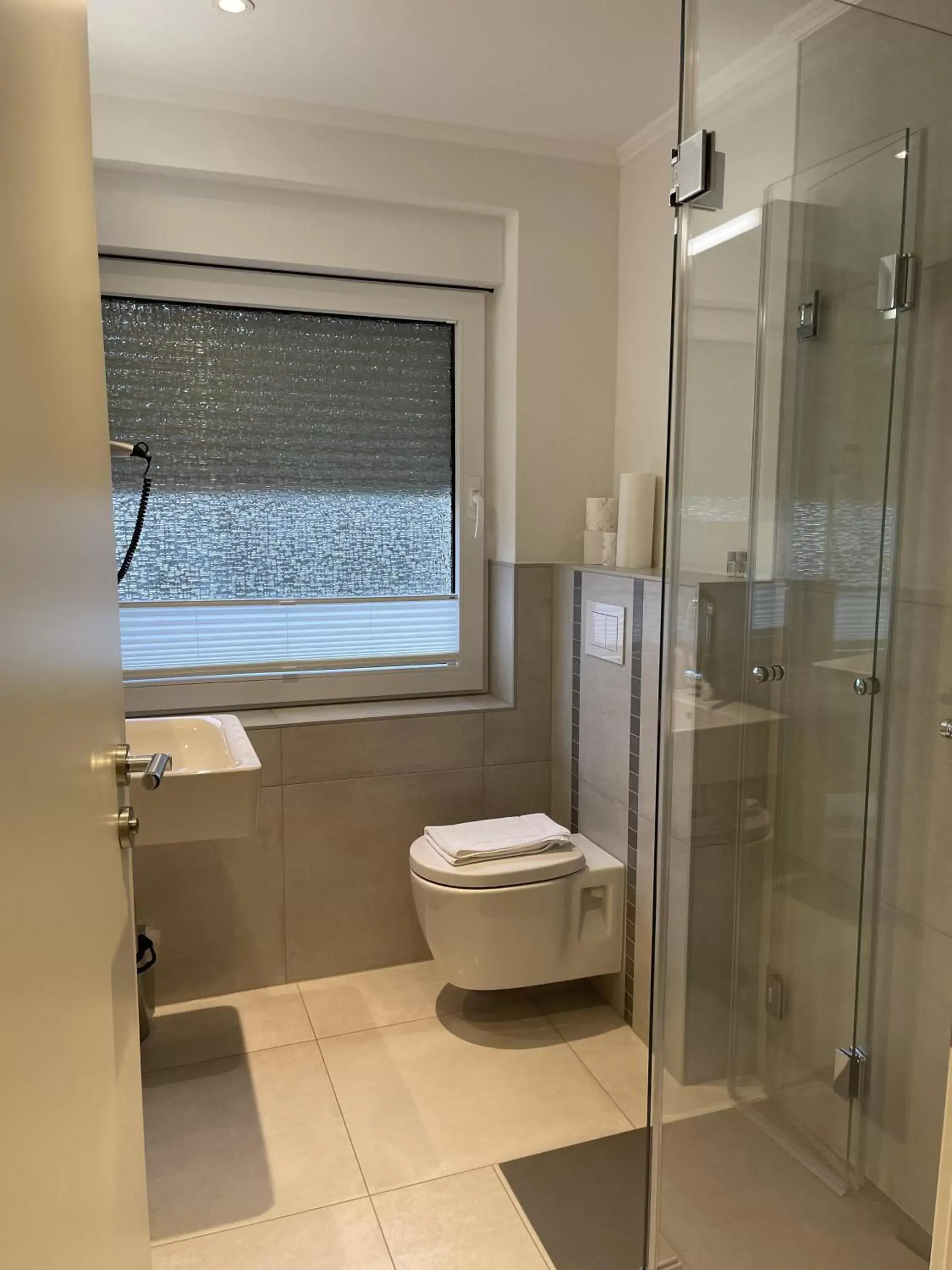 Single Room with Private Bathroom - single occupancy in Hotel Gambrinus Arnsberg Single Room with Private Bathroom - single occupancy in Hotel Gambrinus Arnsberg