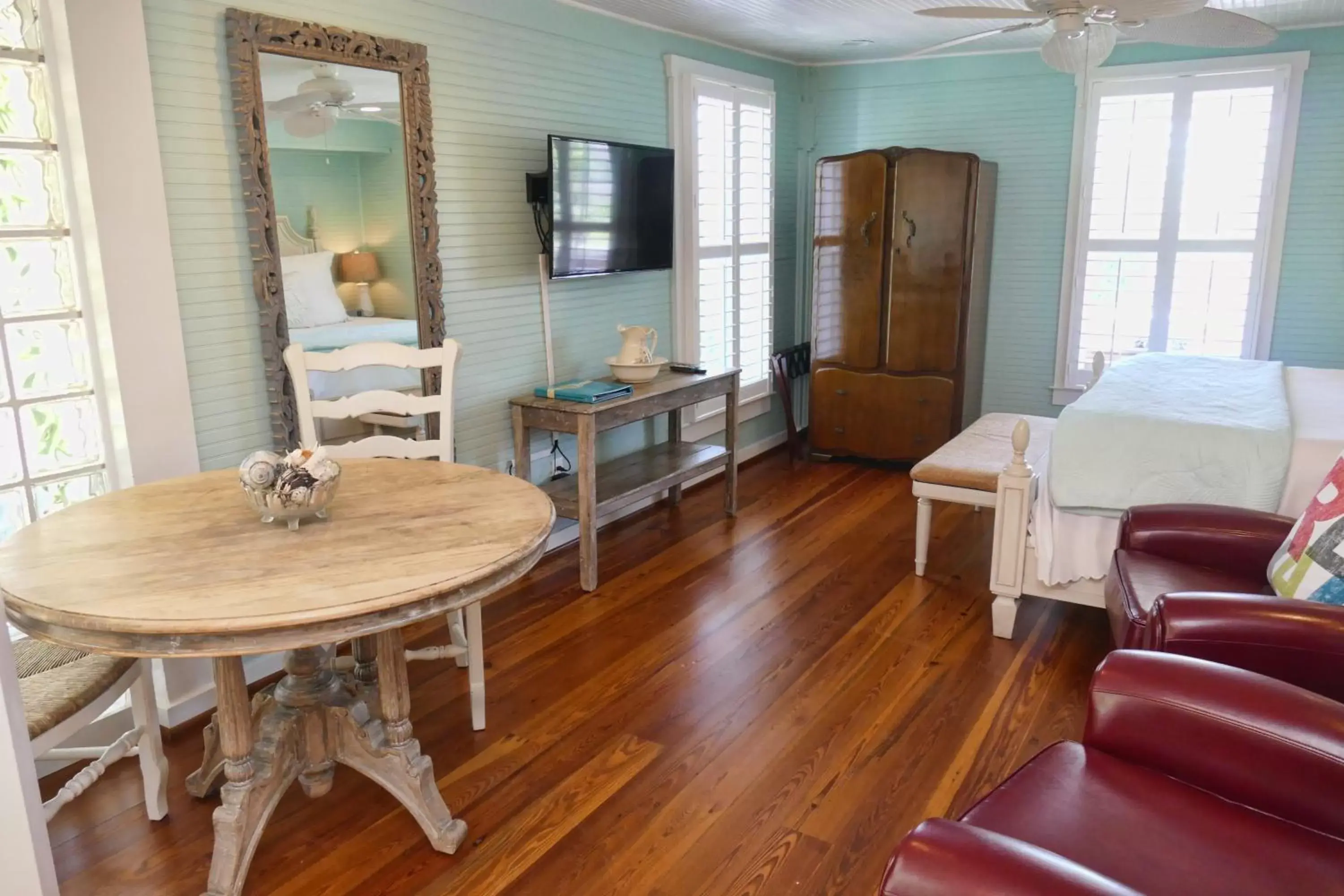 Seating Area in Beachview Inn and Spa