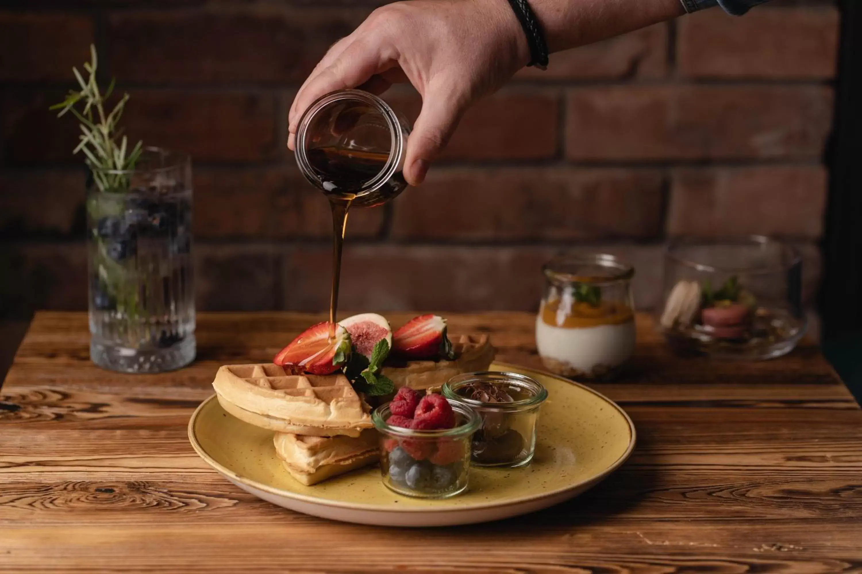 Breakfast in The Bridge Suites Hotel Breakfast in The Bridge Suites Hotel