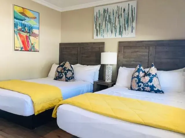 Bed in Bleu Beach Resort