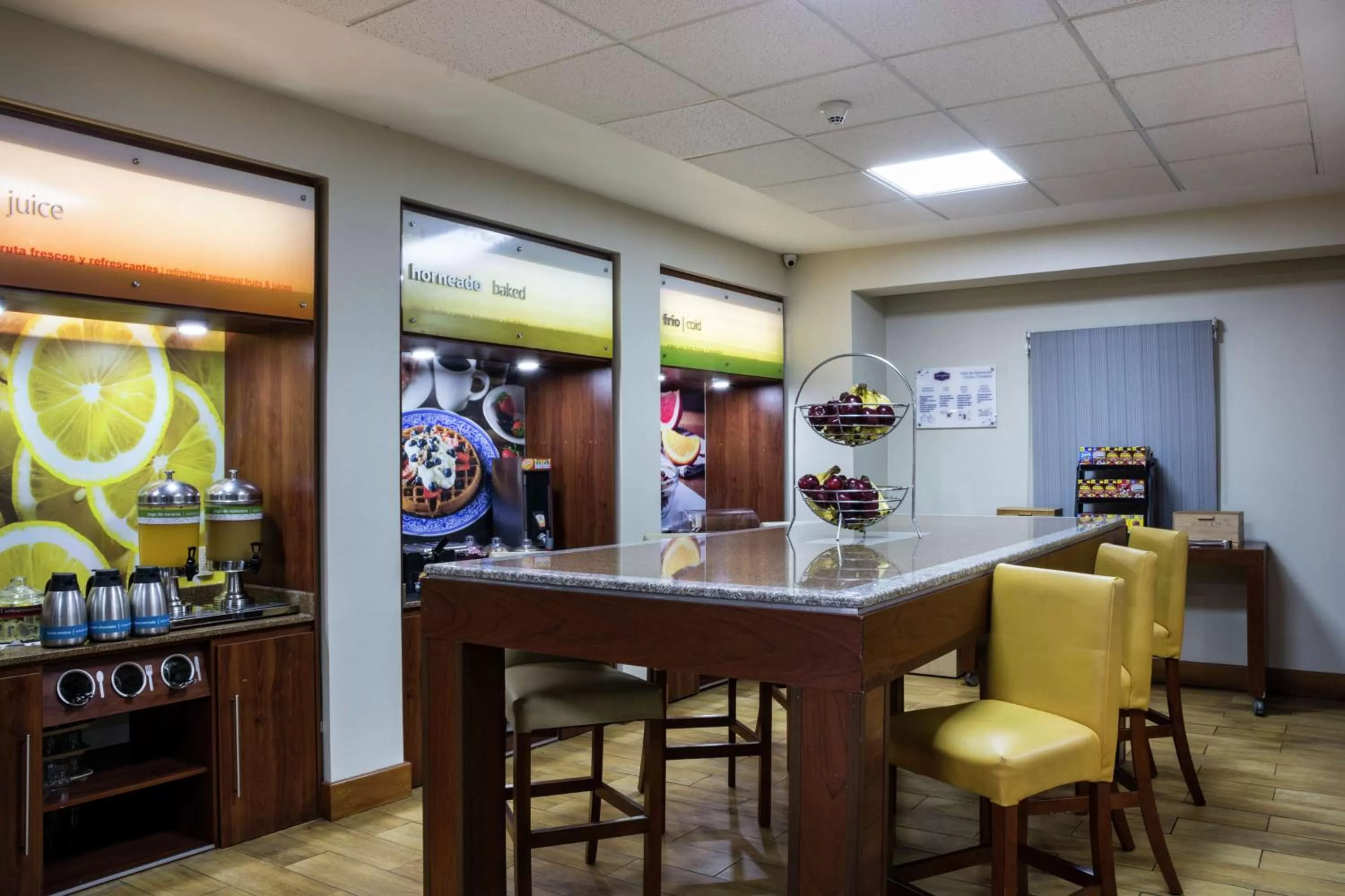 Breakfast in Hampton by Hilton San Juan del Rio