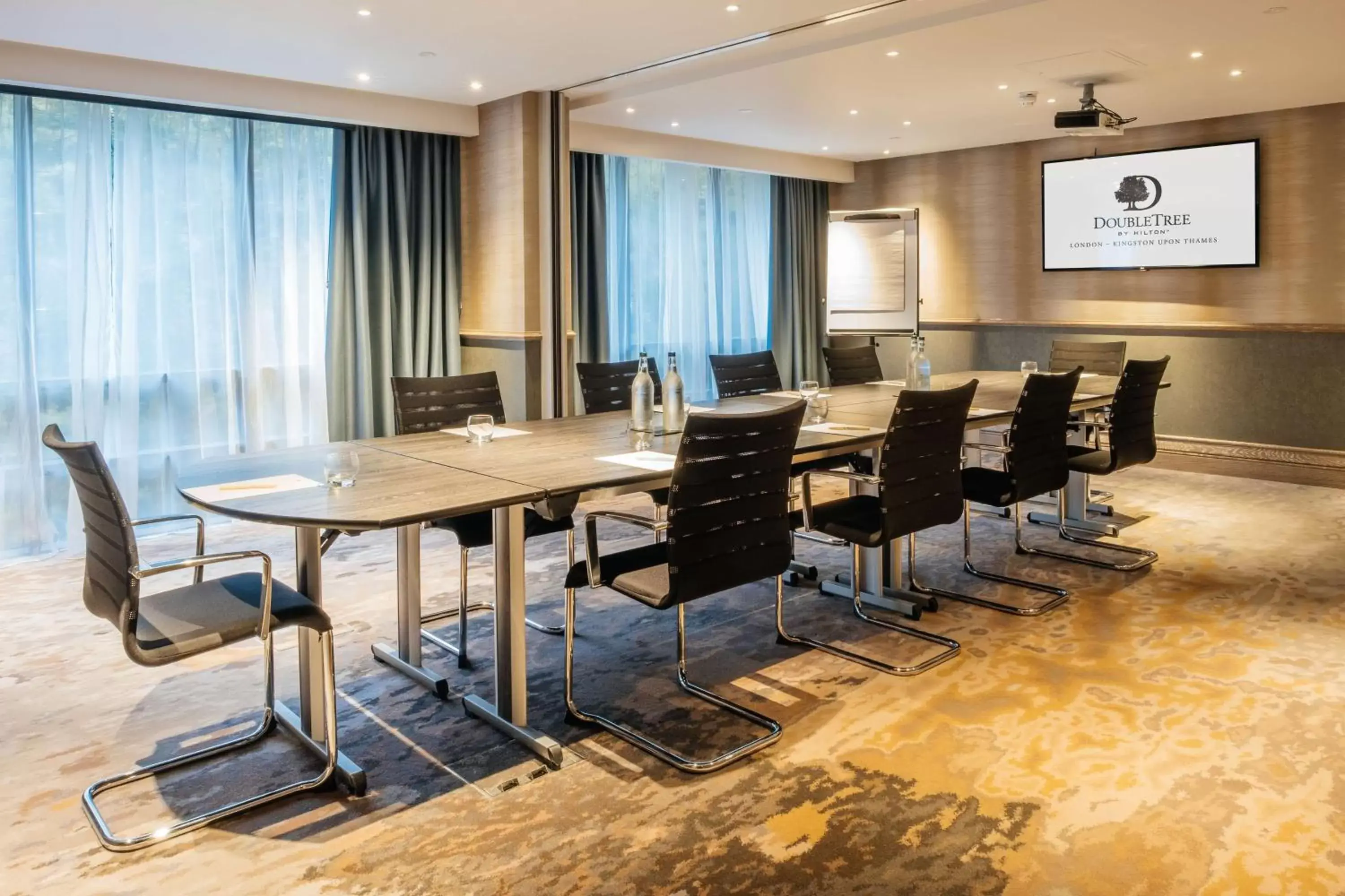 Meeting/conference room in DoubleTree by Hilton London Kingston Upon Thames
