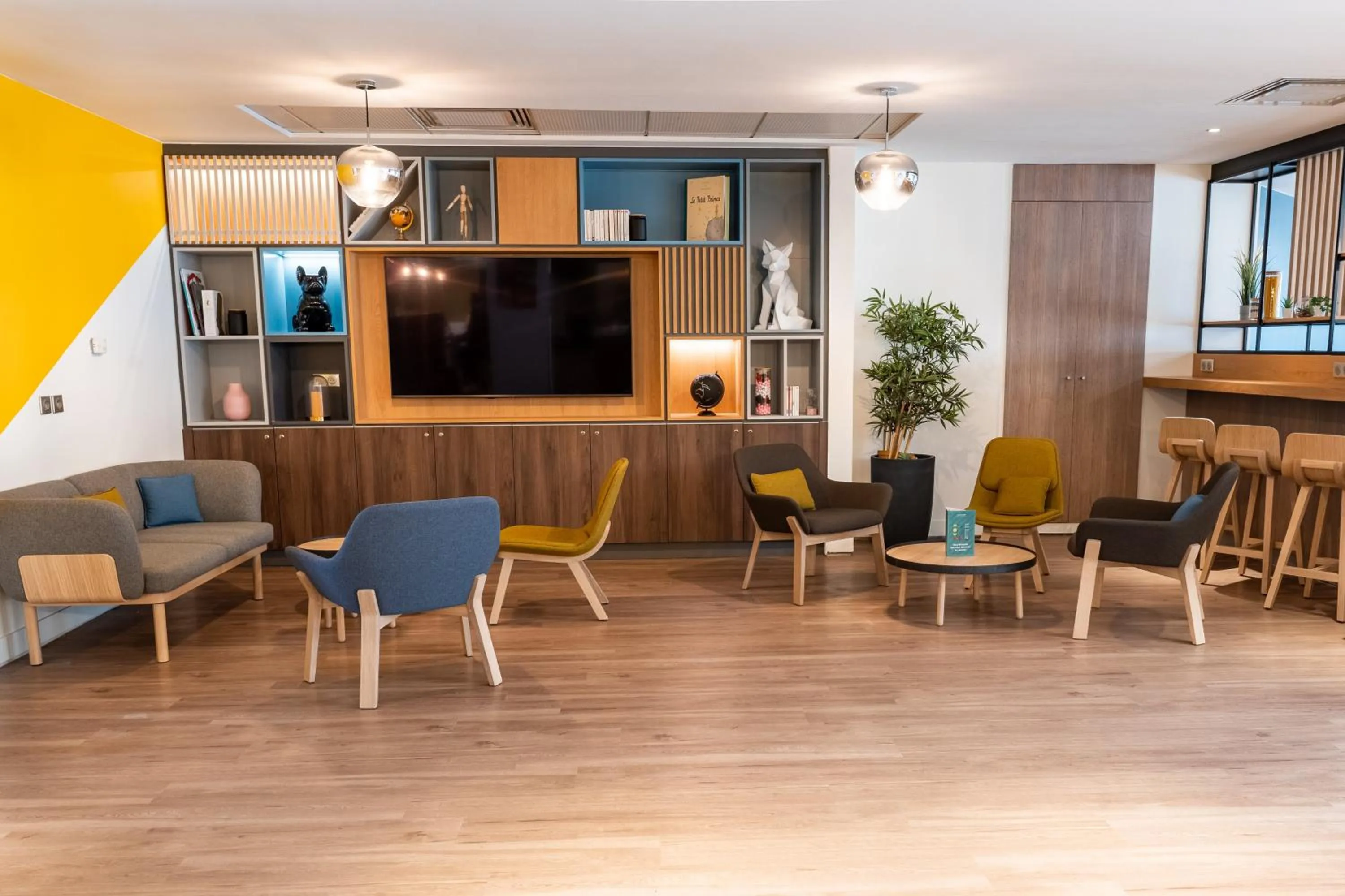 Property building in Holiday Inn Lyon Vaise by IHG