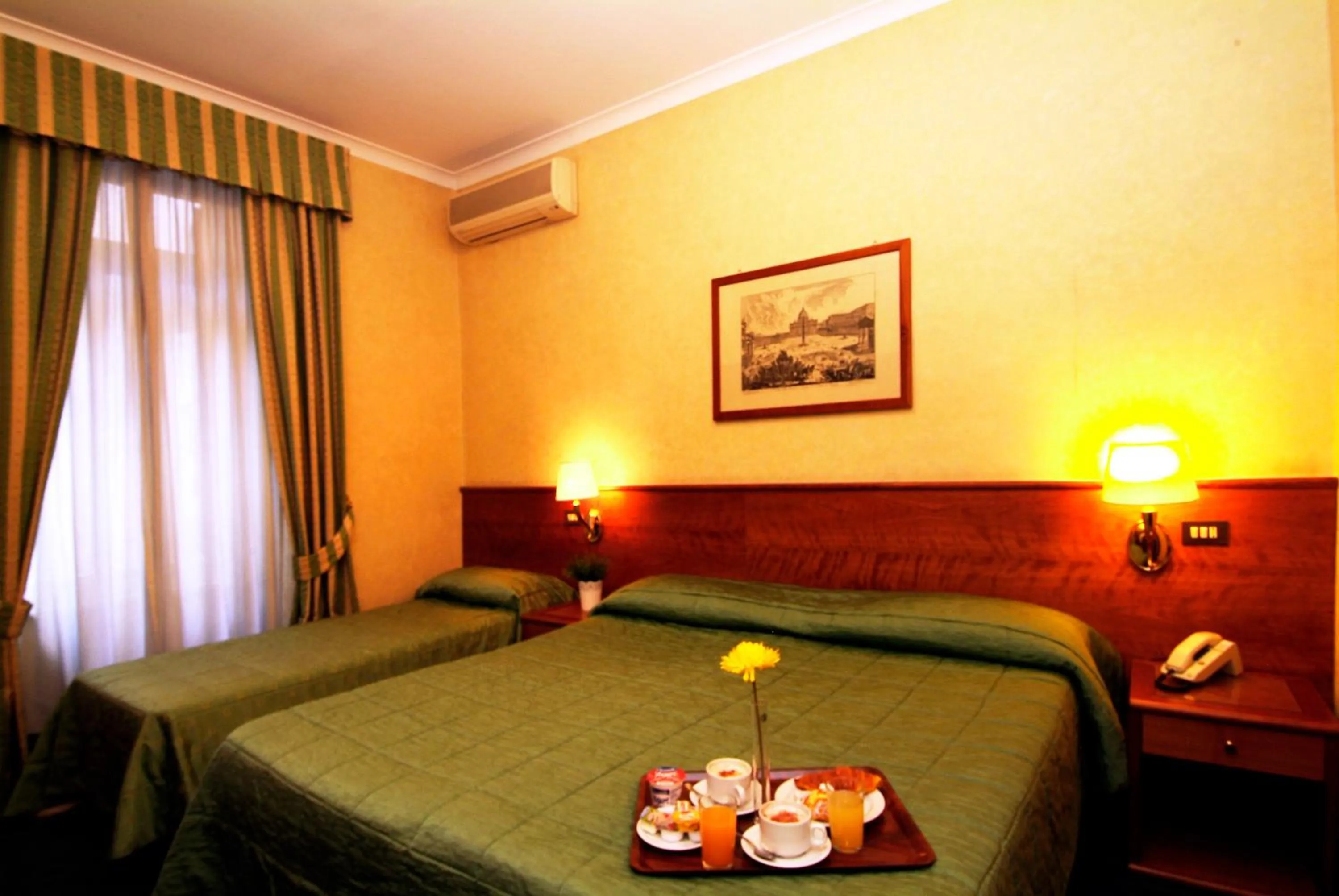 Photo of the whole room, Bed in Hotel Argentina