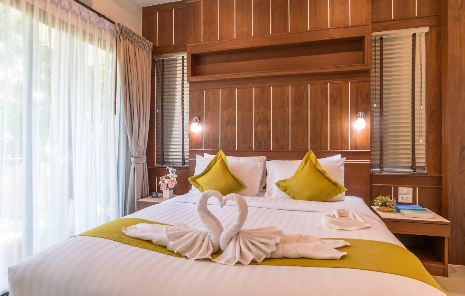 Bed in The Scene Cliff View Villas