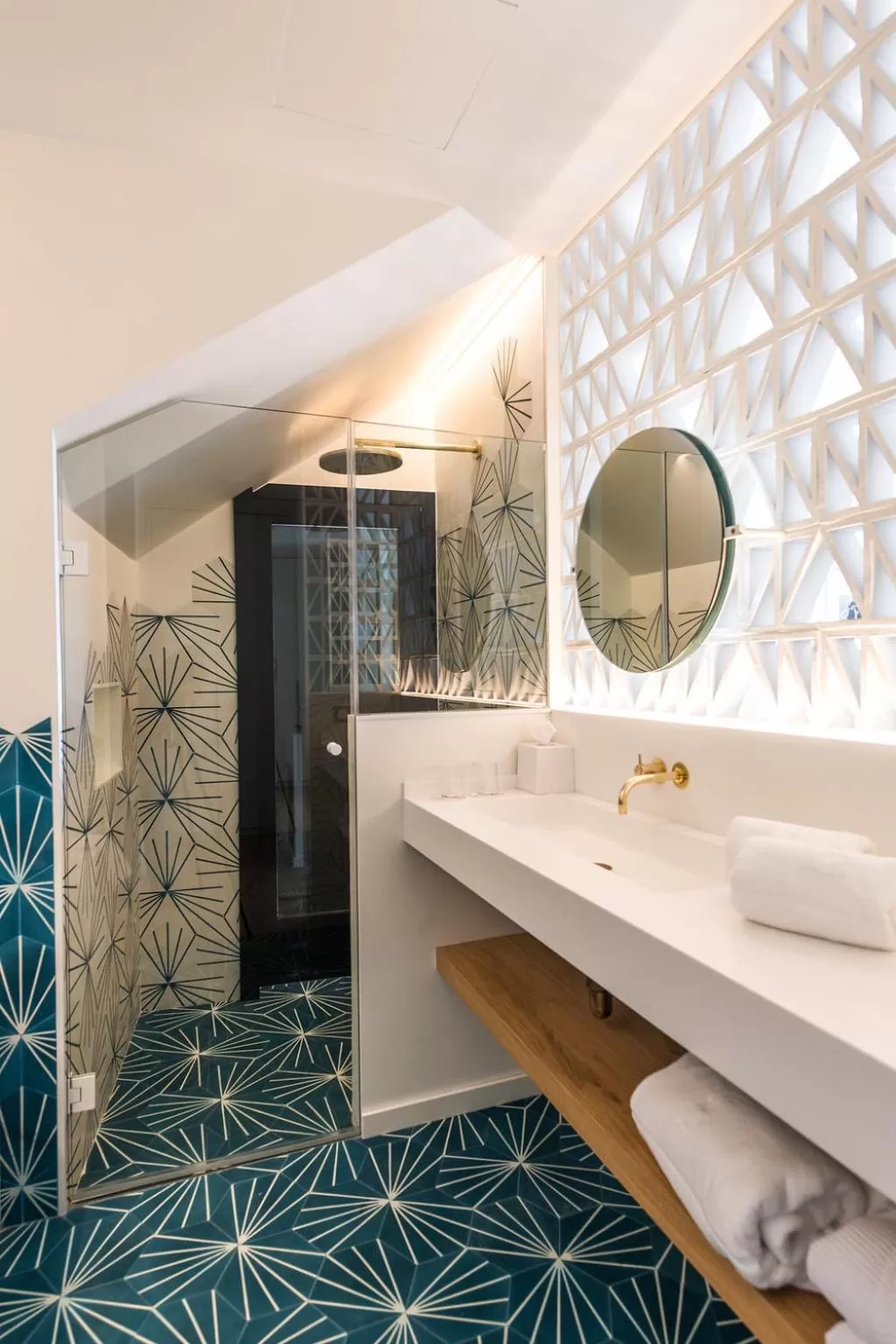 Shower in Boutique Hotel Villa Gala by Fimedhotels