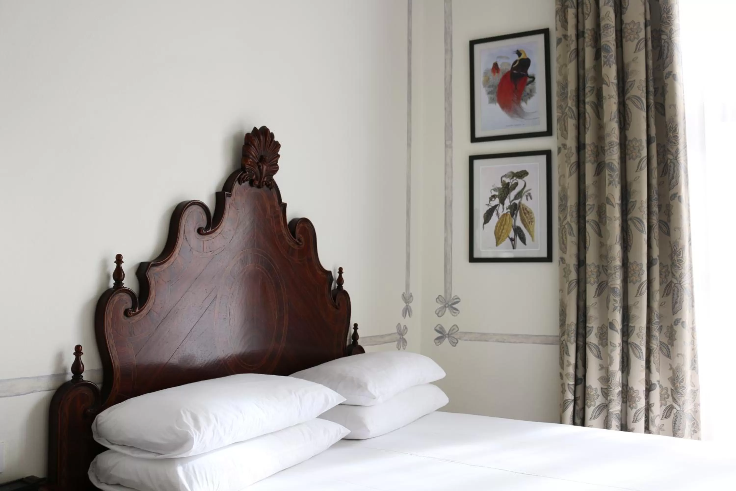 Bed in Hotel Solar de las Animas