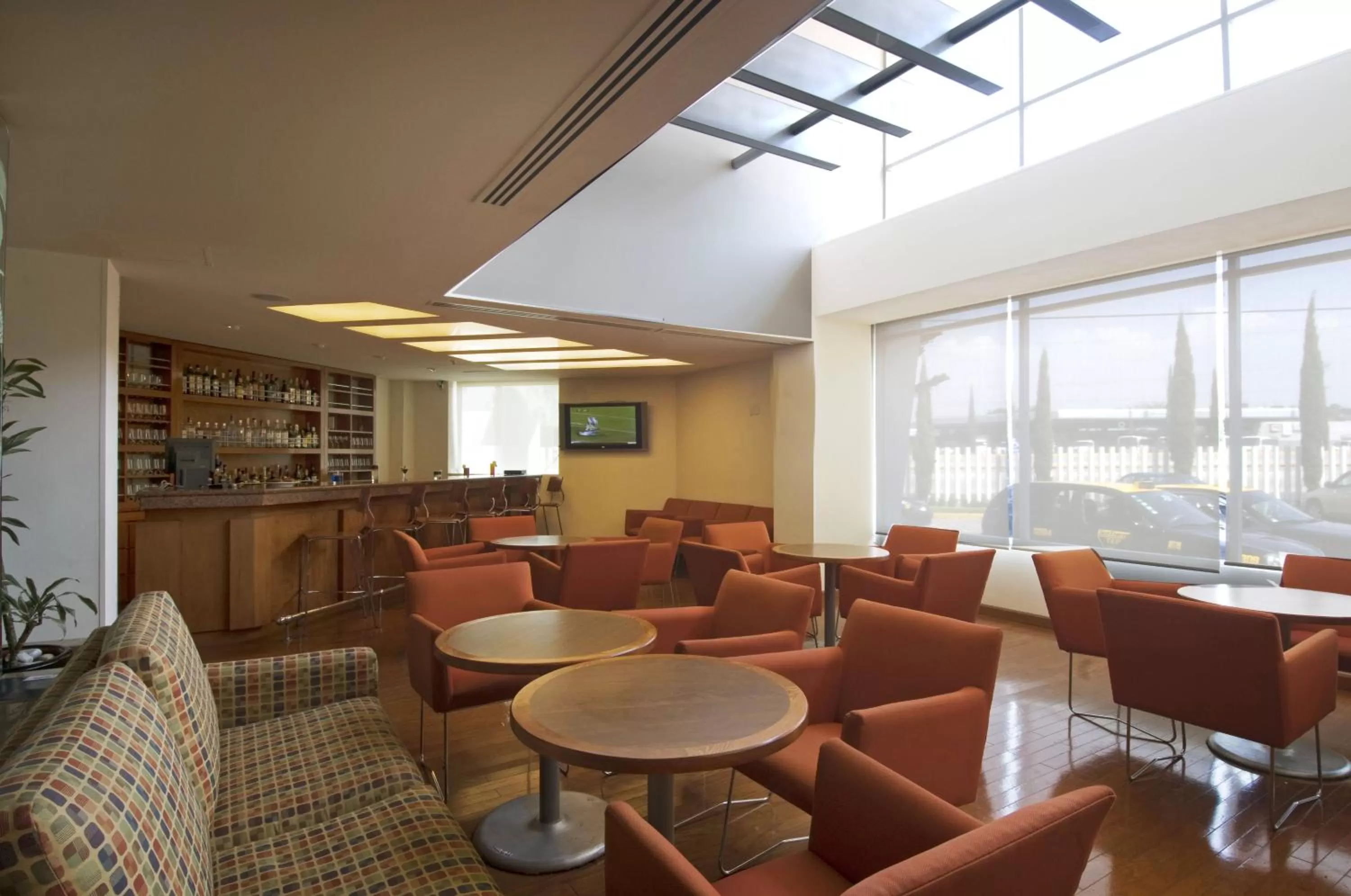 Lounge or bar in Fiesta Inn Express Puebla Finsa