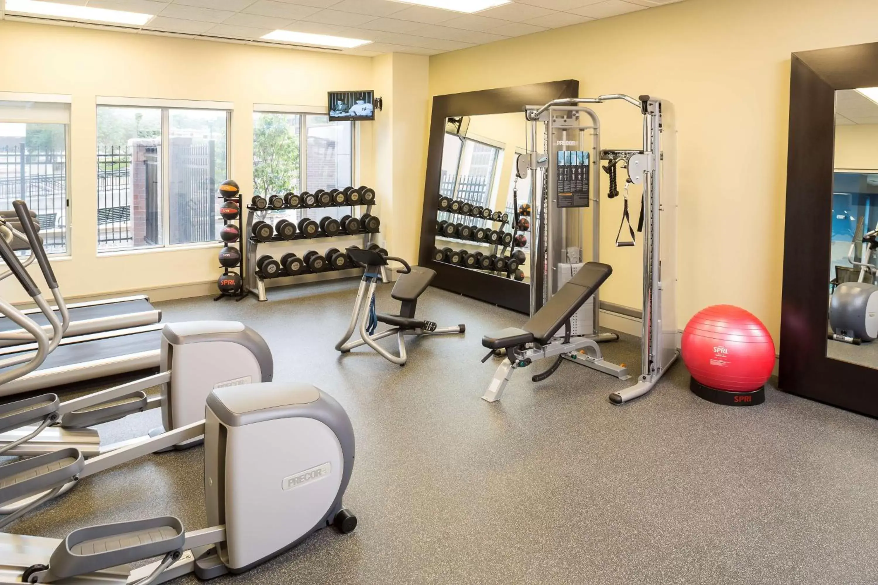 Fitness centre/facilities, Fitness Center/Facilities in Hilton Garden Inn Sioux Falls Downtown