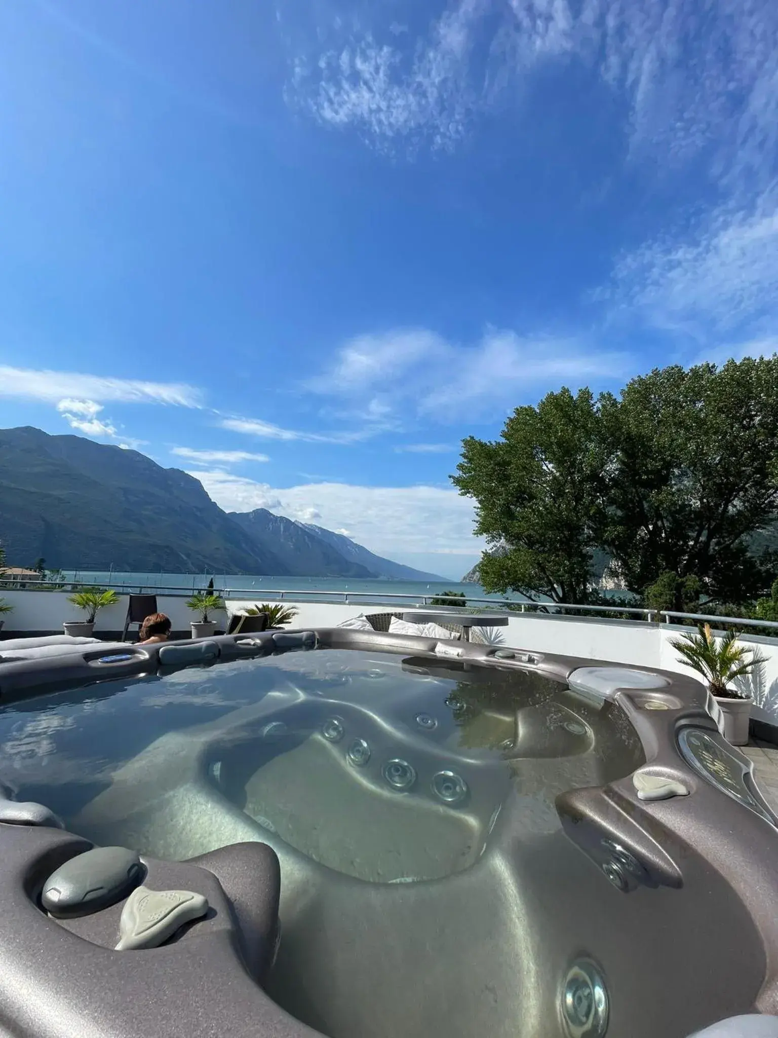 Swimming Pool in Hotel Oasi Wellness & Spa