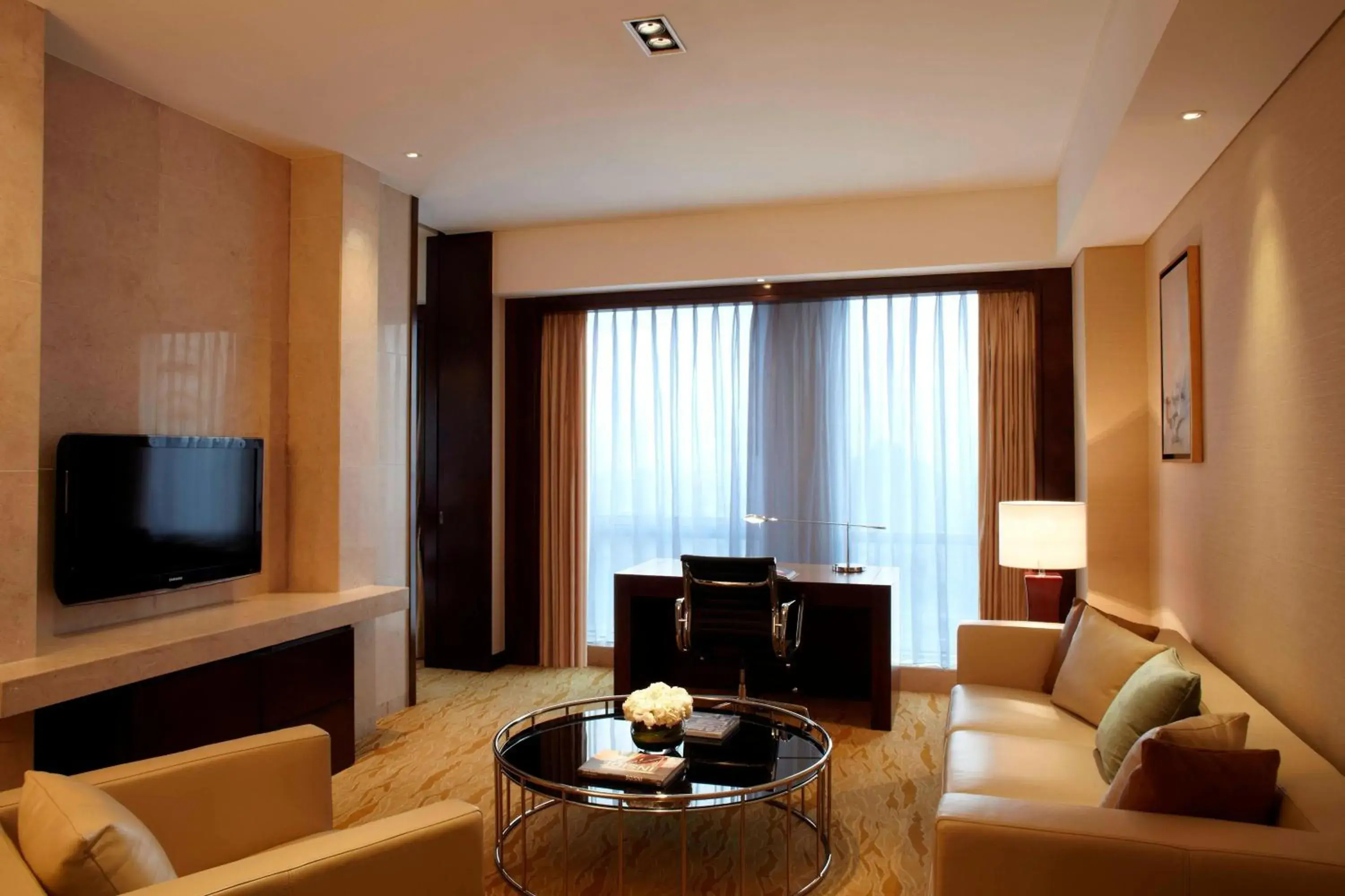 Living room, Seating Area in Courtyard by Marriott Shanghai Jiading