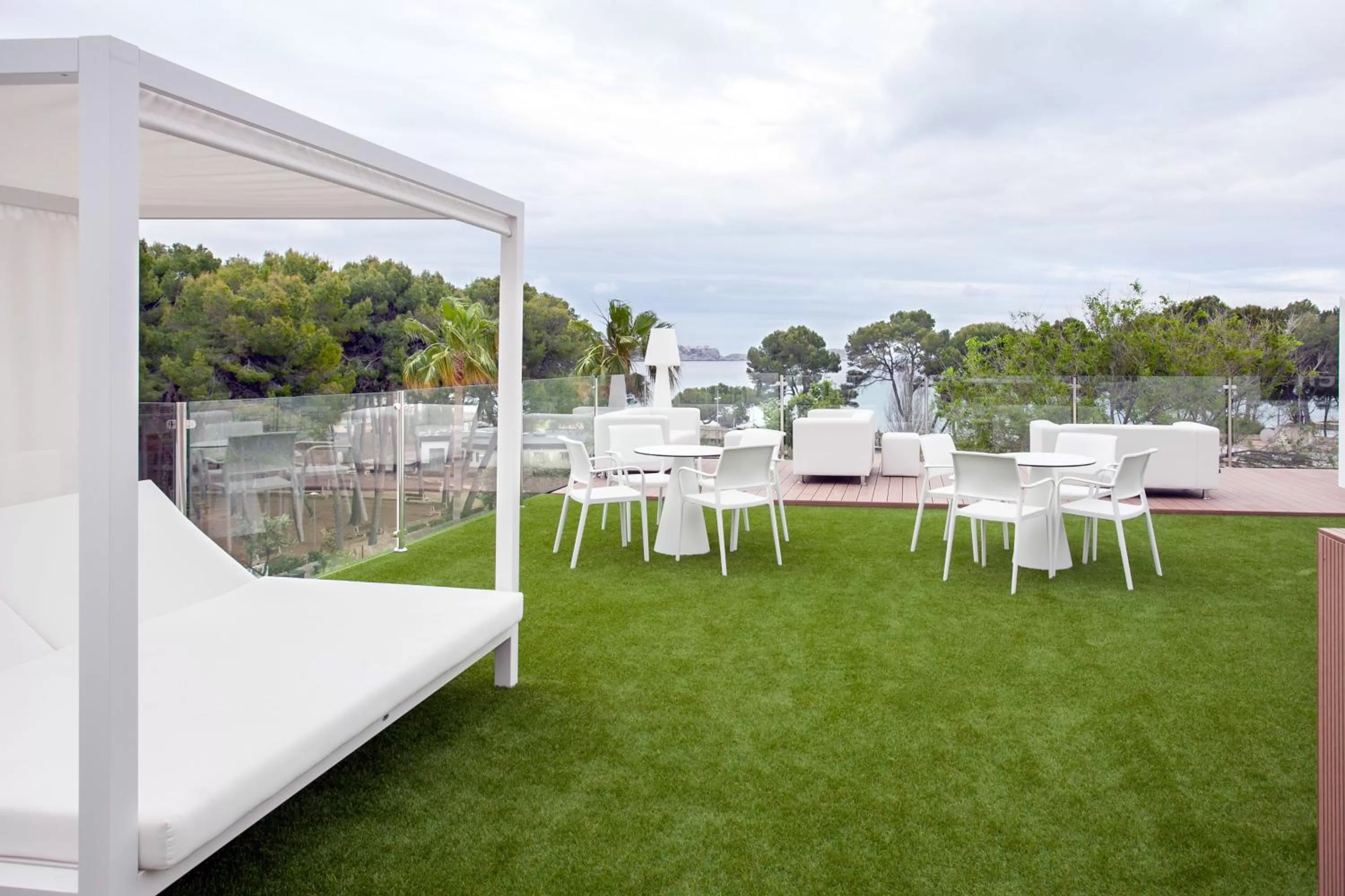 Solarium in Morlans Garden