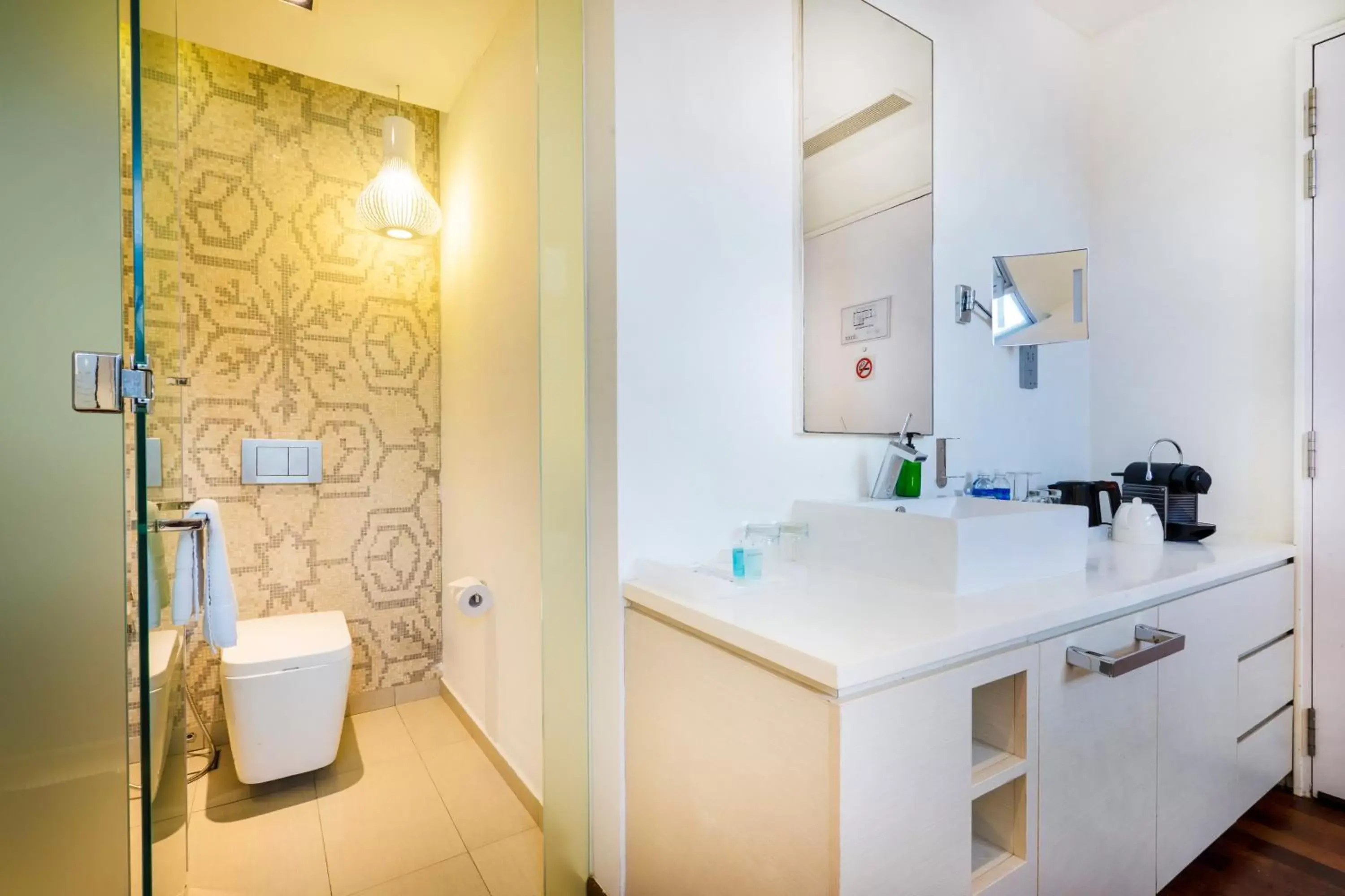 Guests, Bathroom in The Daulat by Hotel Calmo