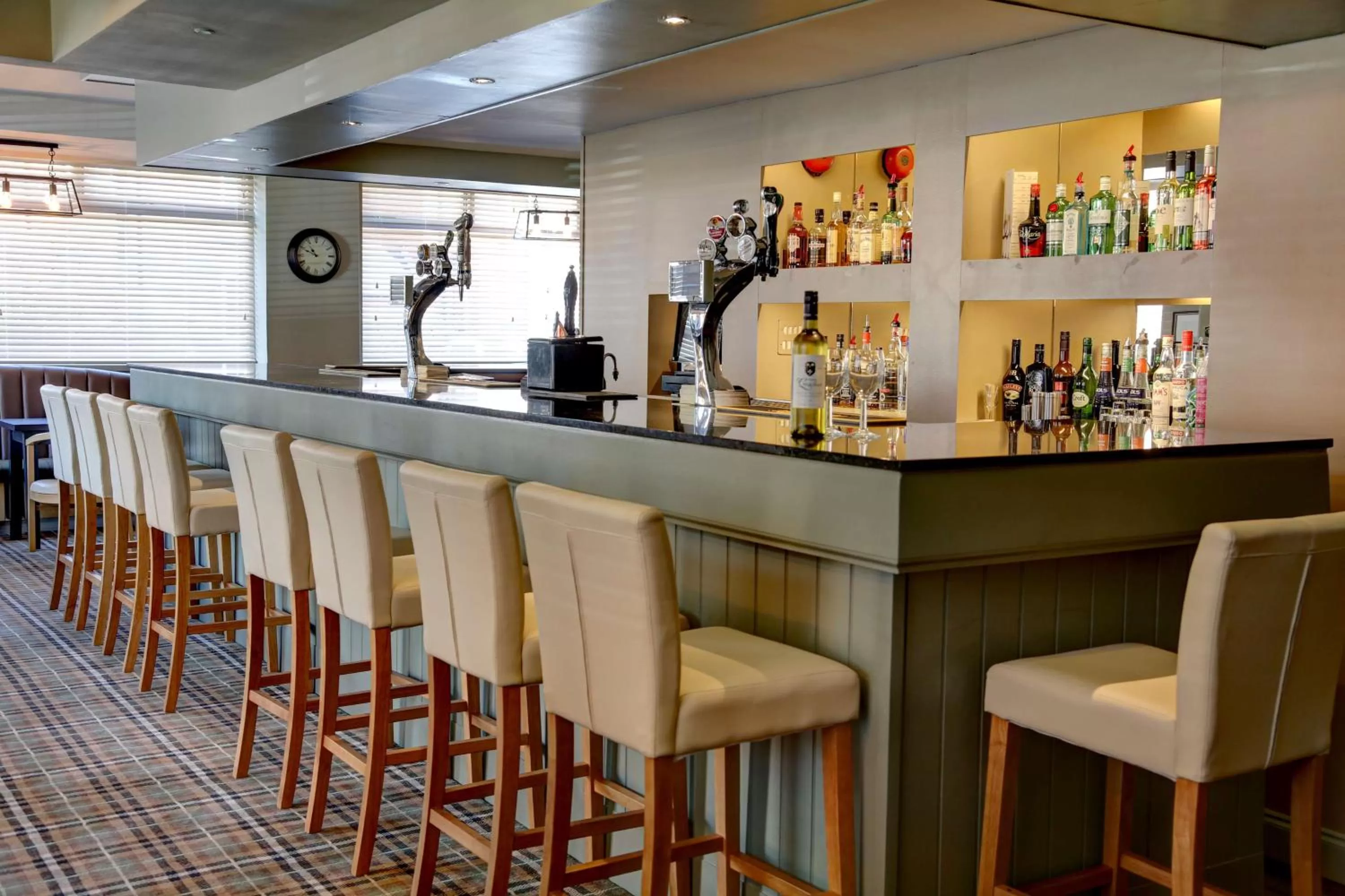 Lounge or bar, Lounge/Bar in Best Western Brook Hotel