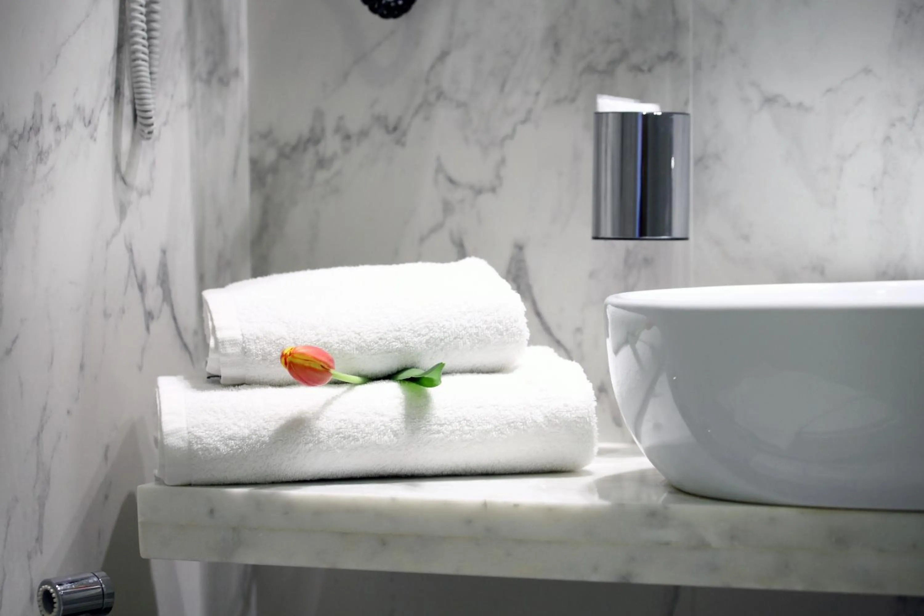 Photo of the whole room, Bed in Hotel Lefkas