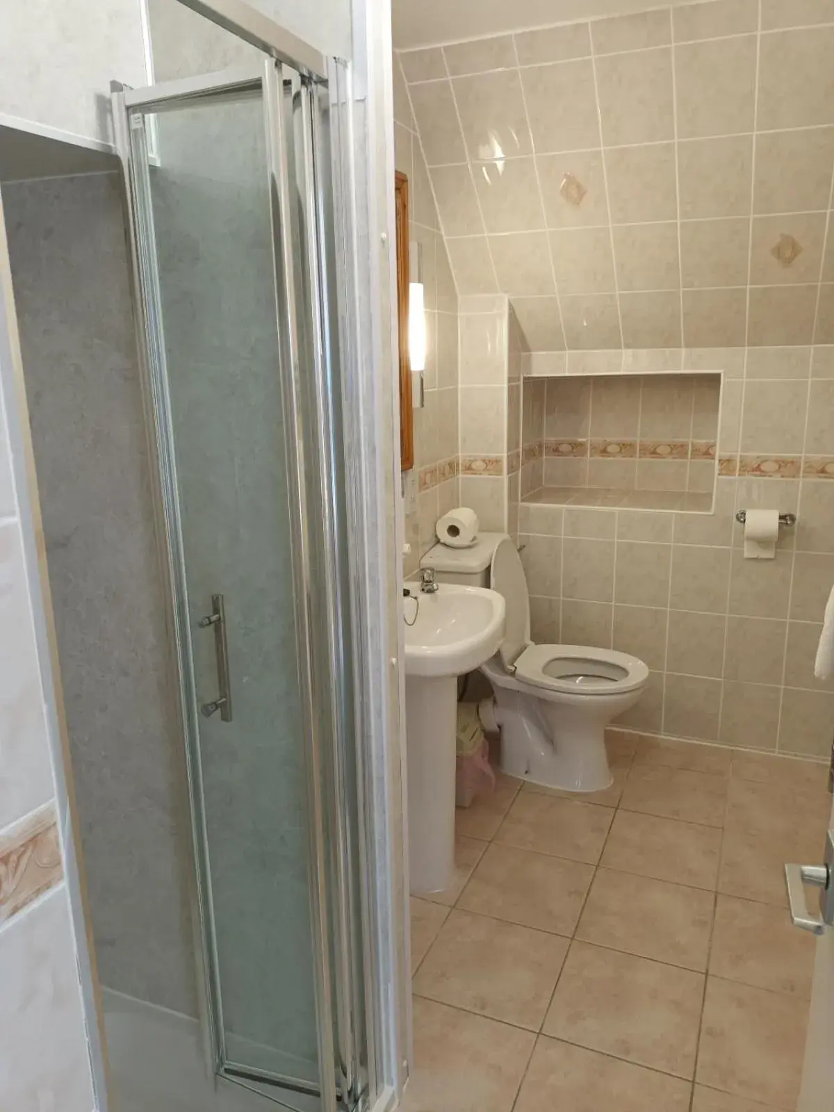 Bathroom in Inn at Ardgour