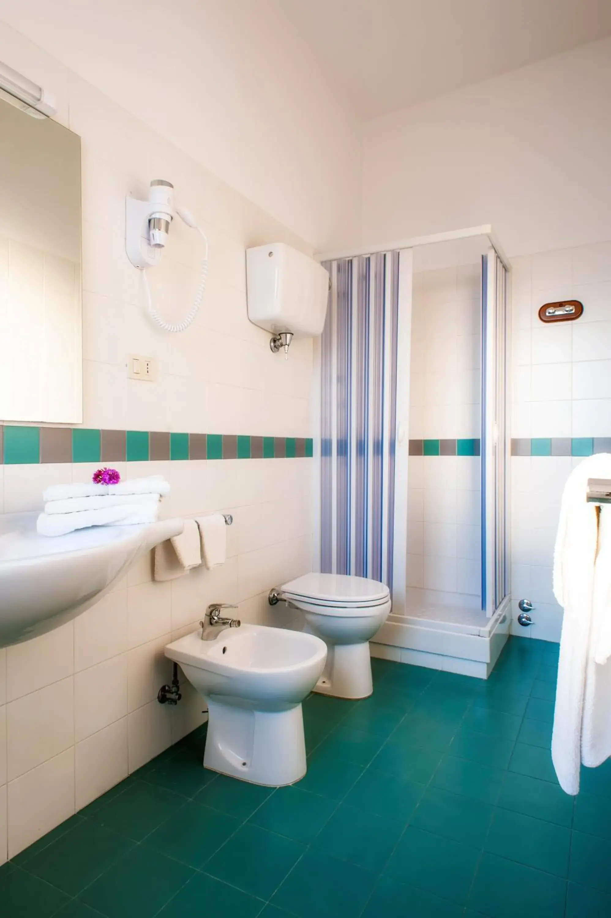 Bathroom in Hotel La Carruba