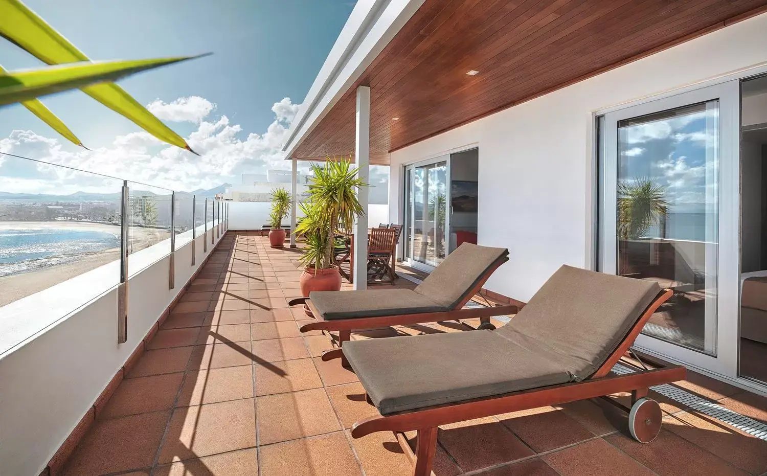 Solarium, Balcony/Terrace in Hotel Lancelot