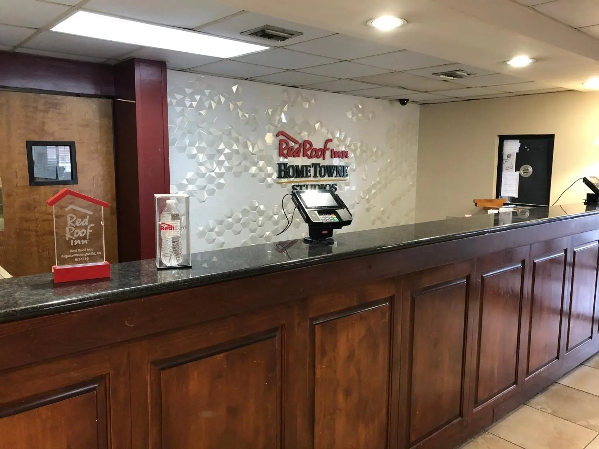 Lobby or reception in HomeTowne Studios by Red Roof Augusta Lobby or reception in HomeTowne Studios by Red Roof Augusta