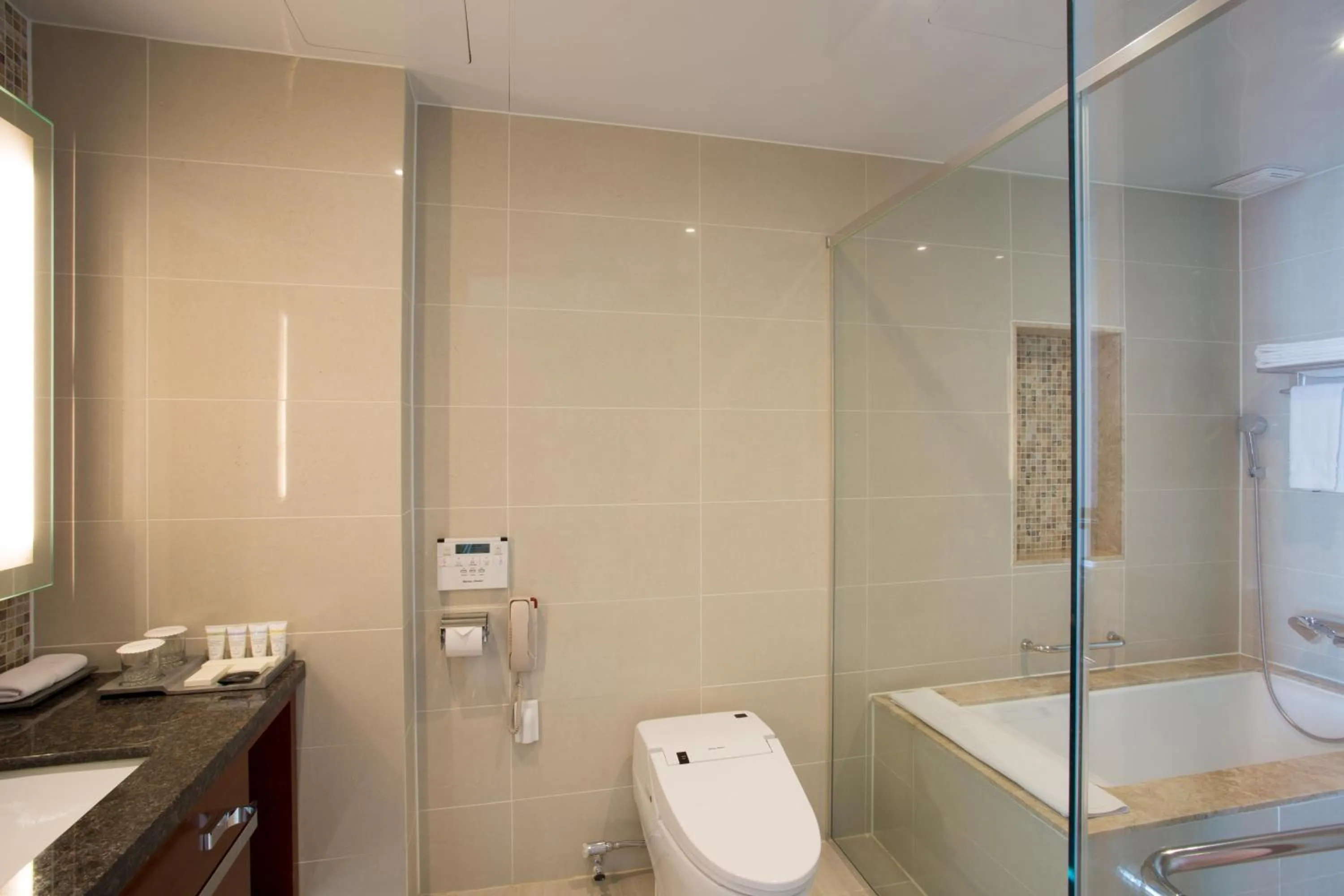 Toilet in I Square Hotel