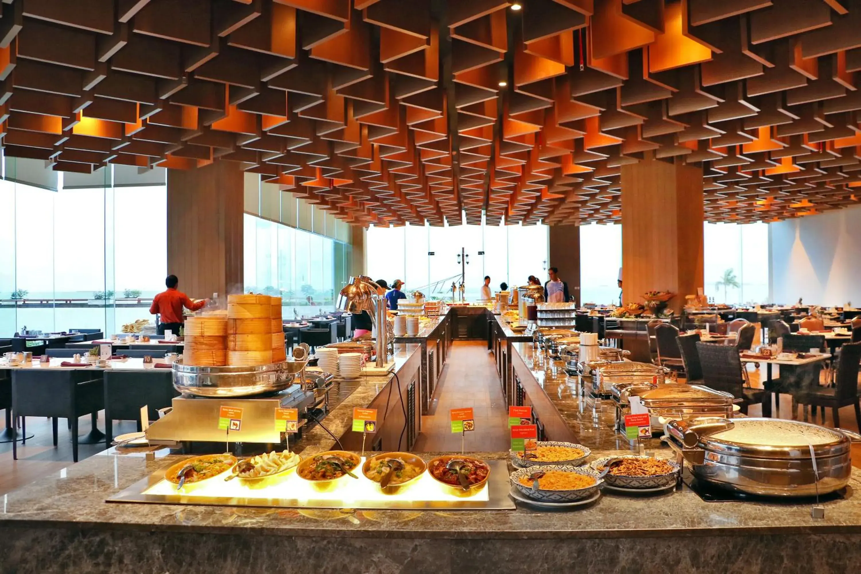 Restaurant/Places to Eat in Royal Cliff Grand Hotel Pattaya