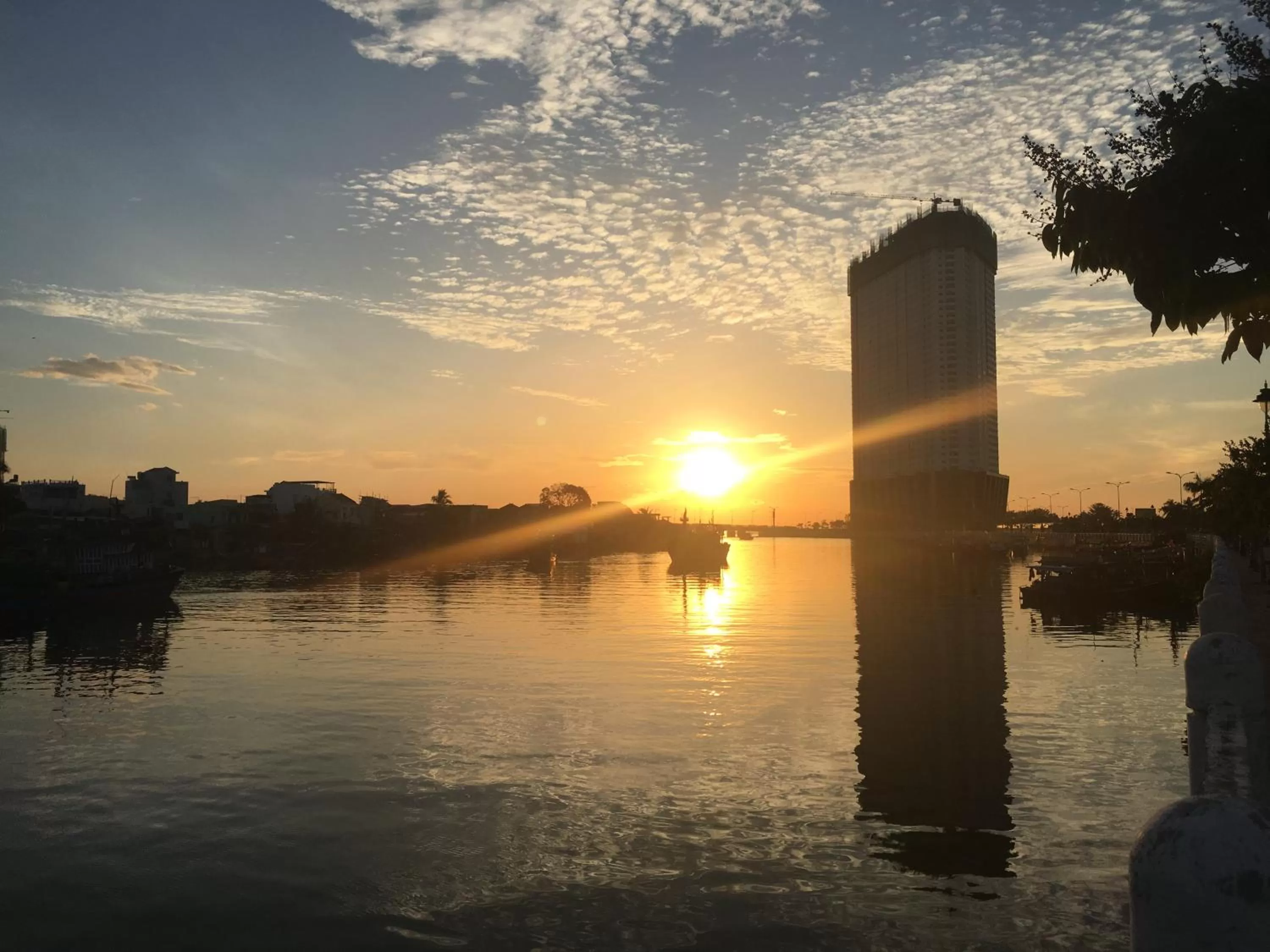 Beach in Moonlight Bay Hotel & Apartment