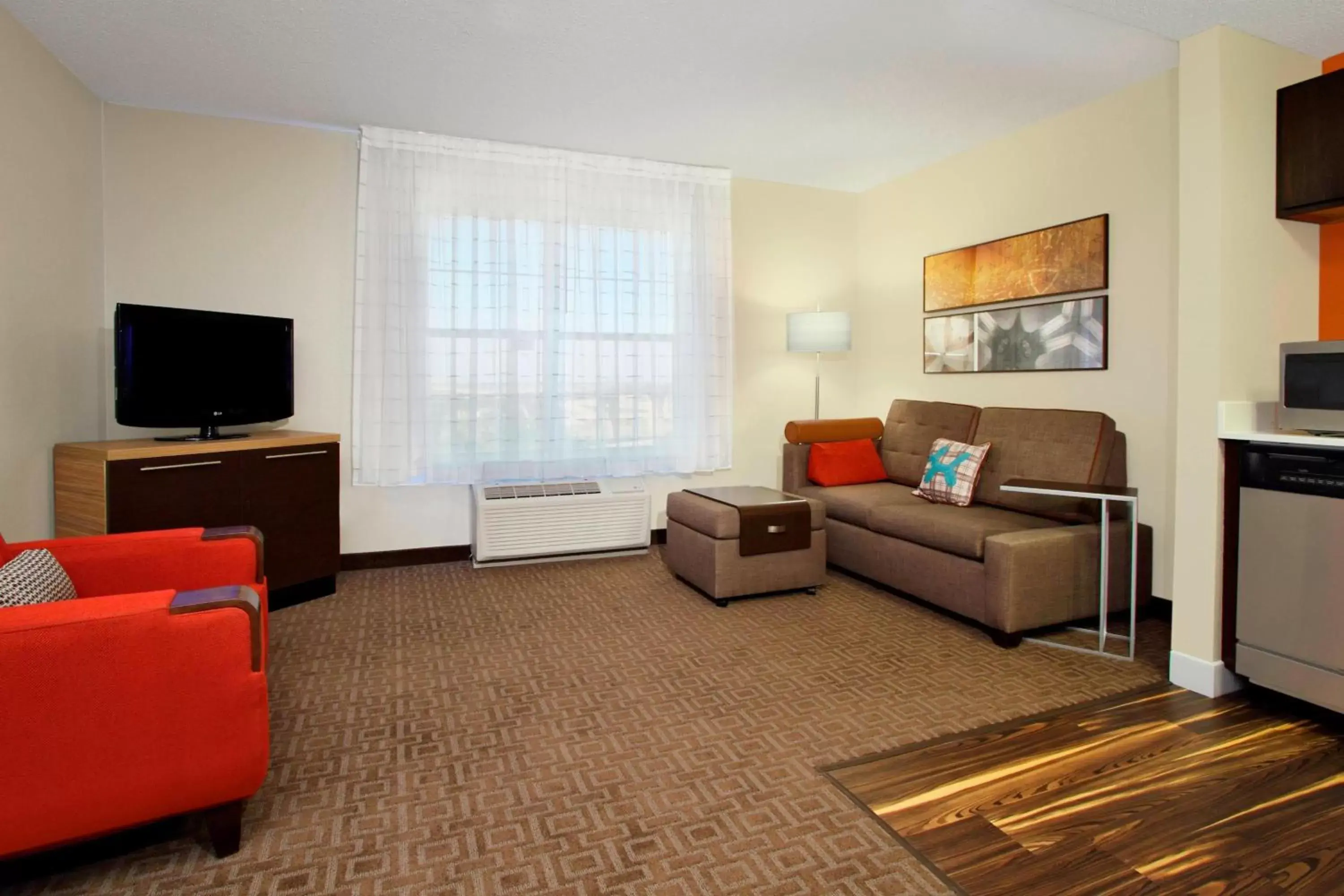 Living room, Seating Area in TownePlace Suites Fort Worth Southwest TCU Area