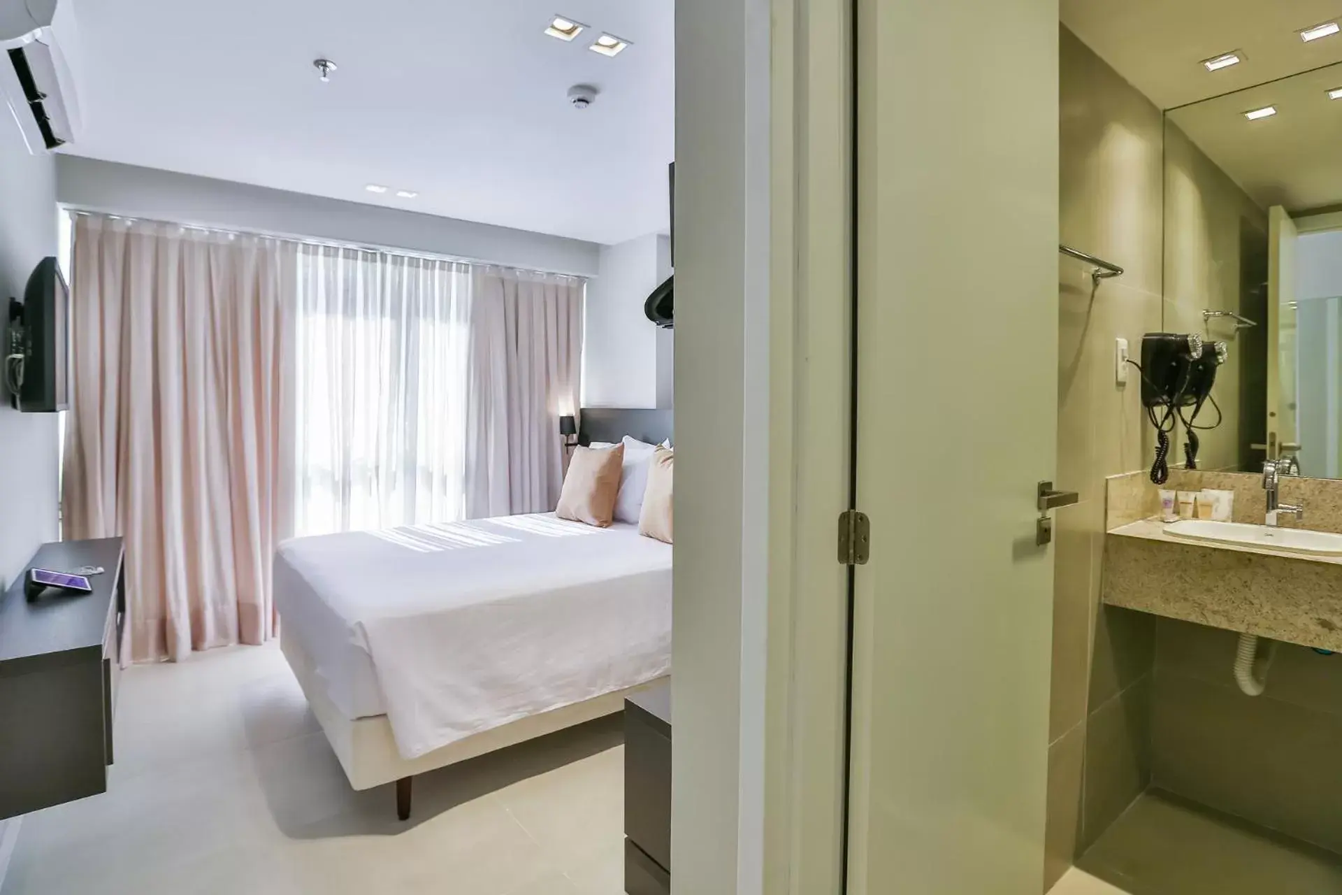 Family Suite - single occupancy in Quality Suítes João Pessoa Family Suite - single occupancy in Quality Suítes João Pessoa